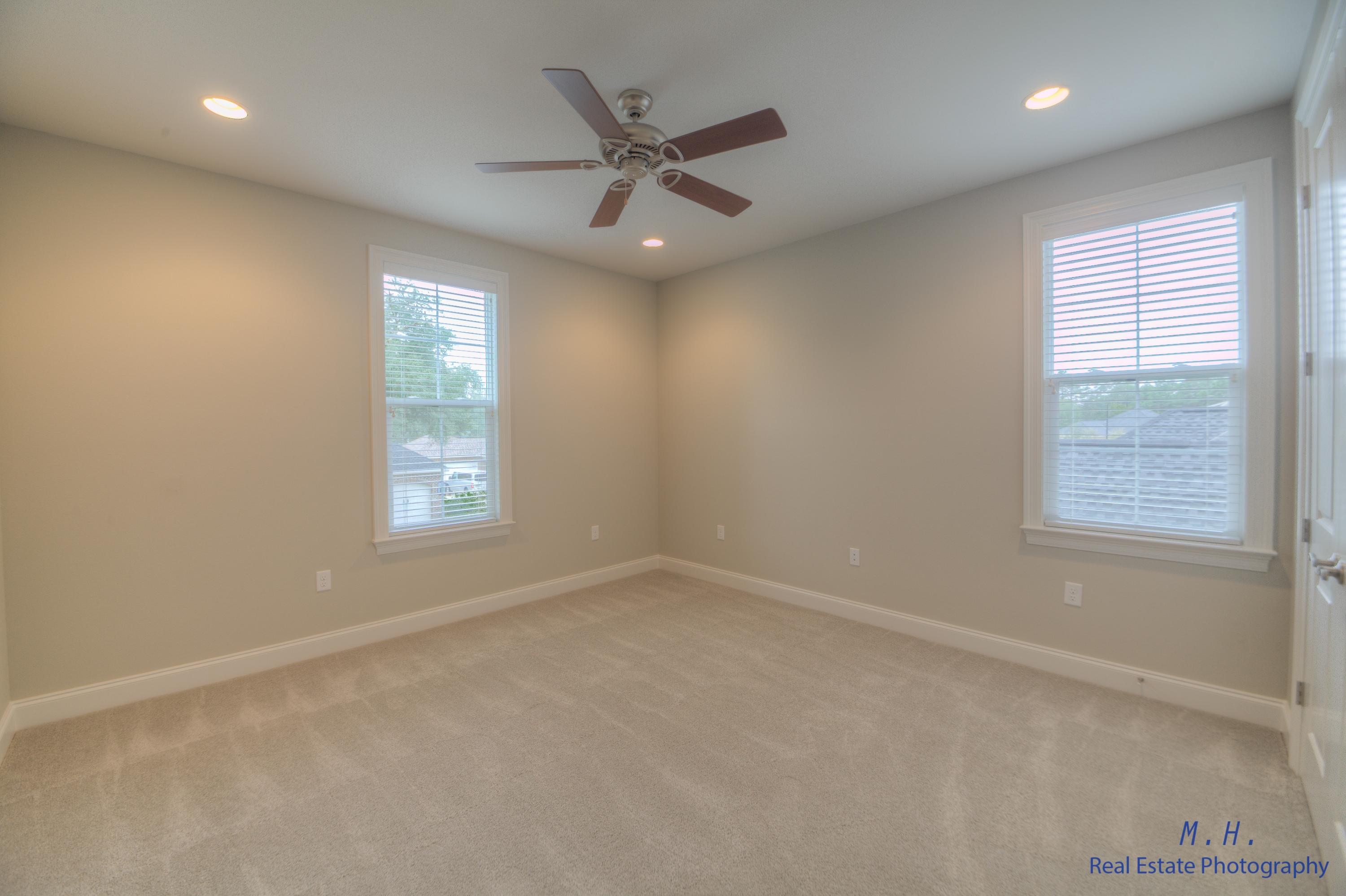 THE STABLES AT ROCKY BAYOU - Residential