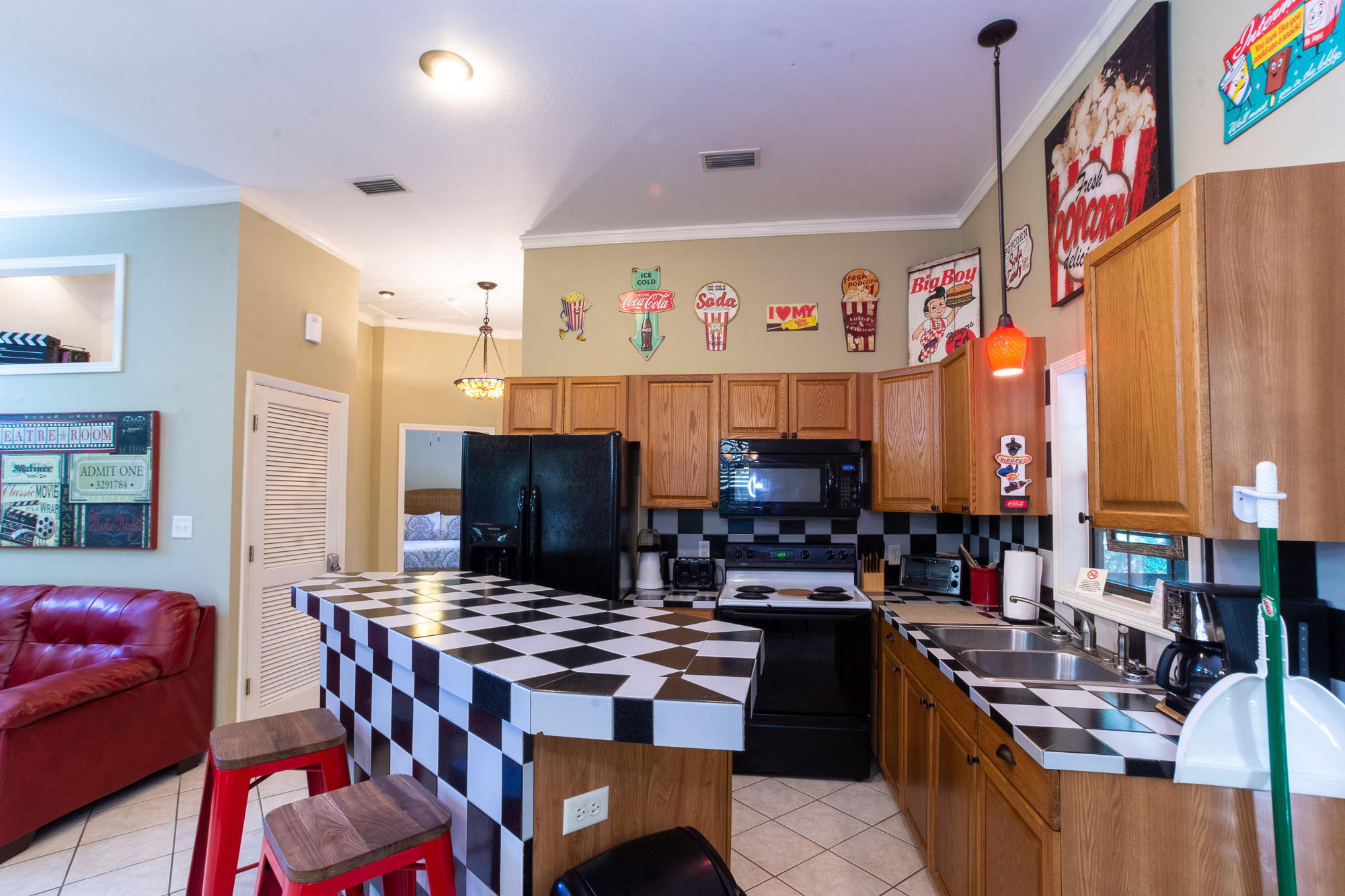 GULF SHORE MANOR - Residential