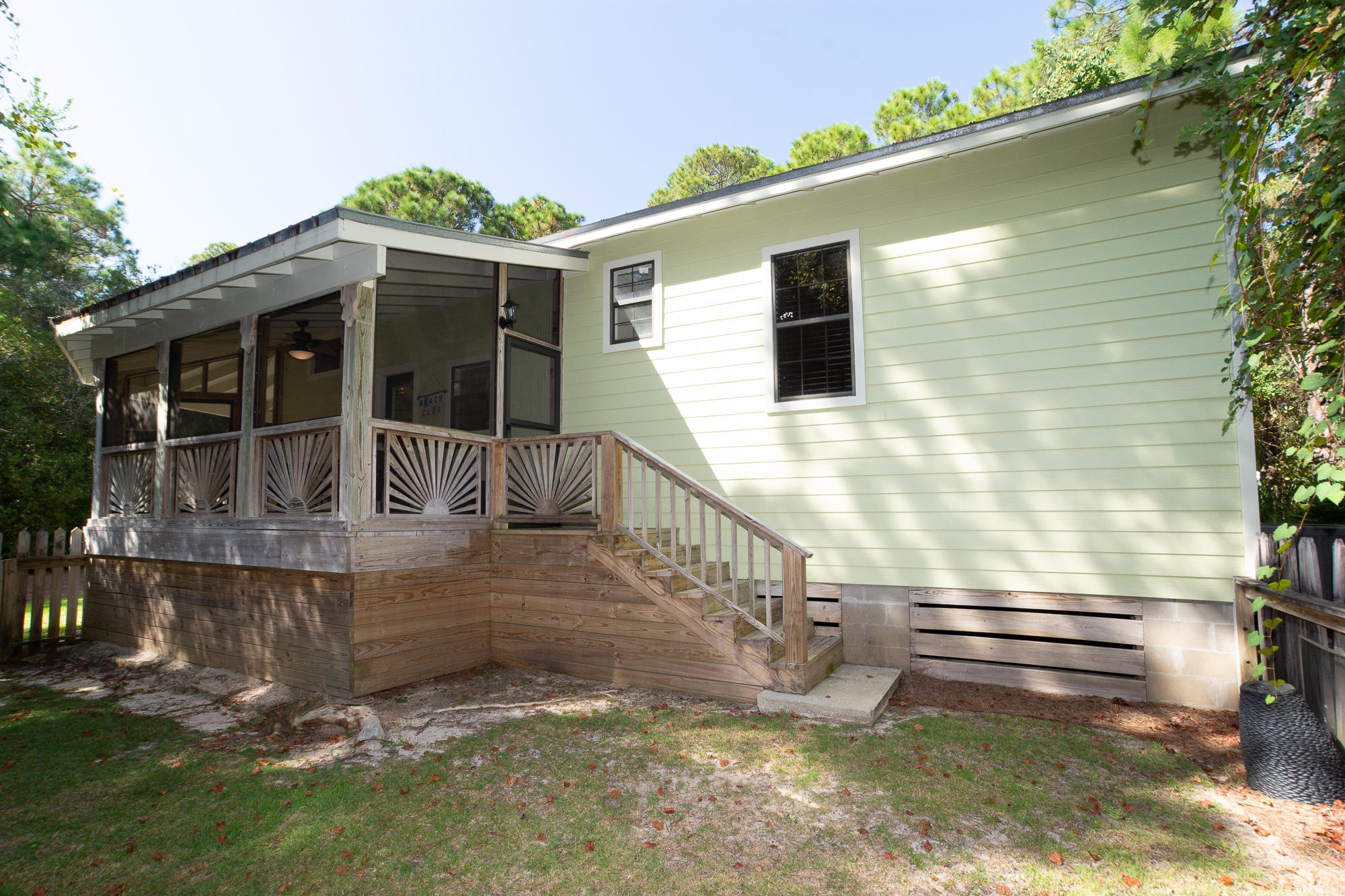 GULF SHORE MANOR - Residential