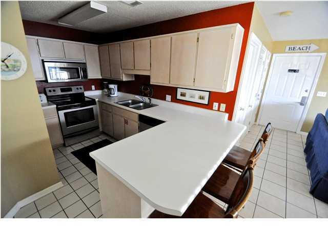 BEACHSIDE VILLAS CONDO - Residential