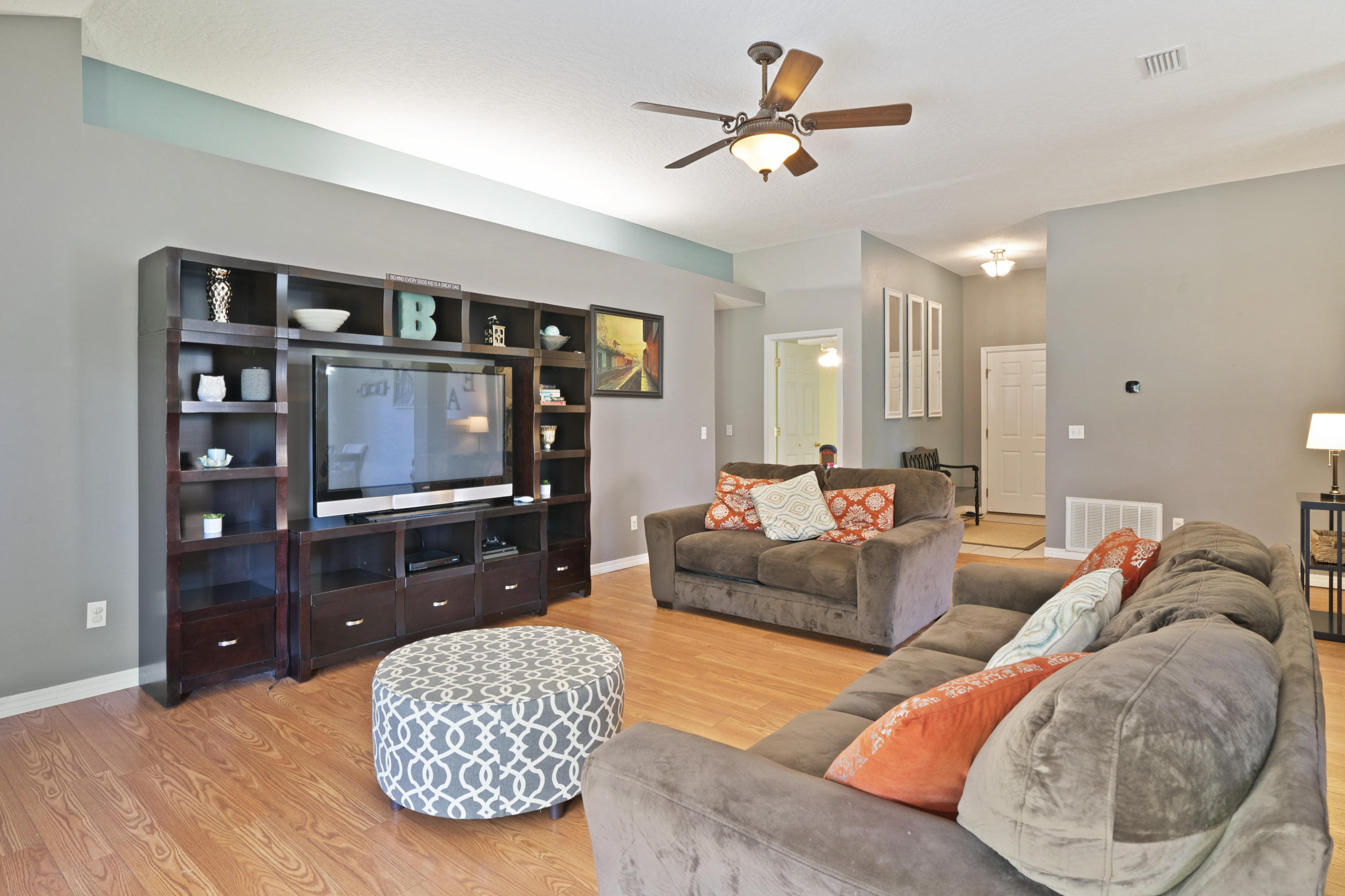 NAVARRE S/D 2ND ADDN - Residential