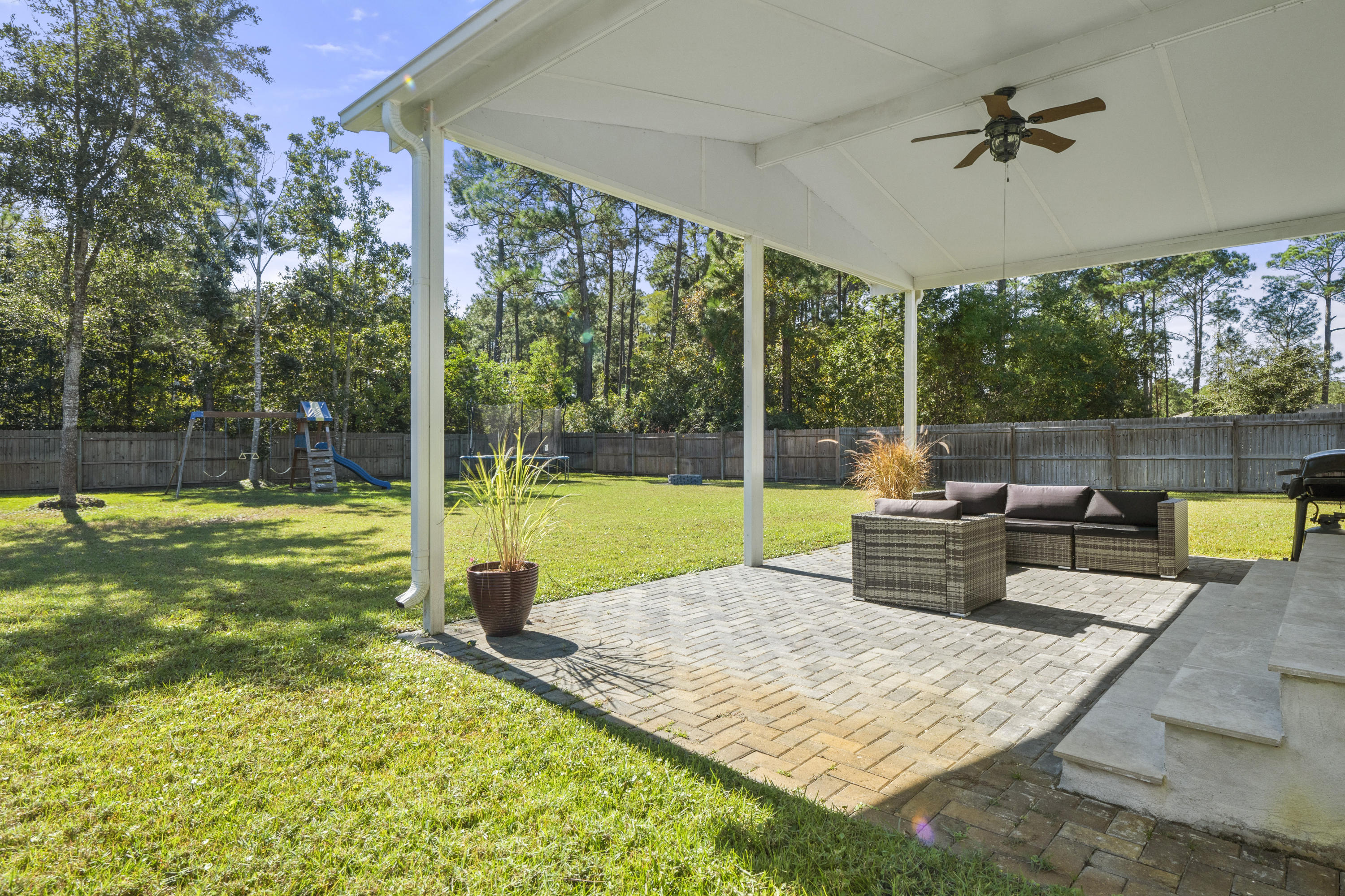 NAVARRE S/D 2ND ADDN - Residential