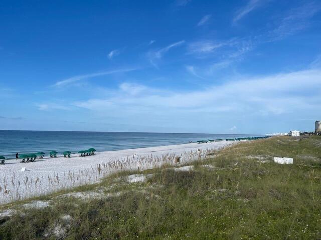 PARADISE RETREAT - Residential