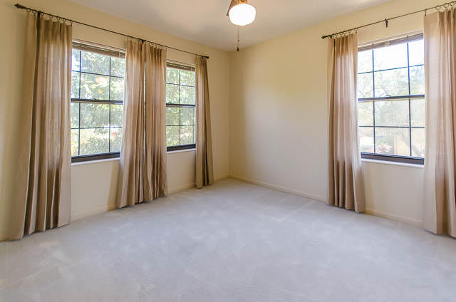 PLANTATION MANOR - Residential