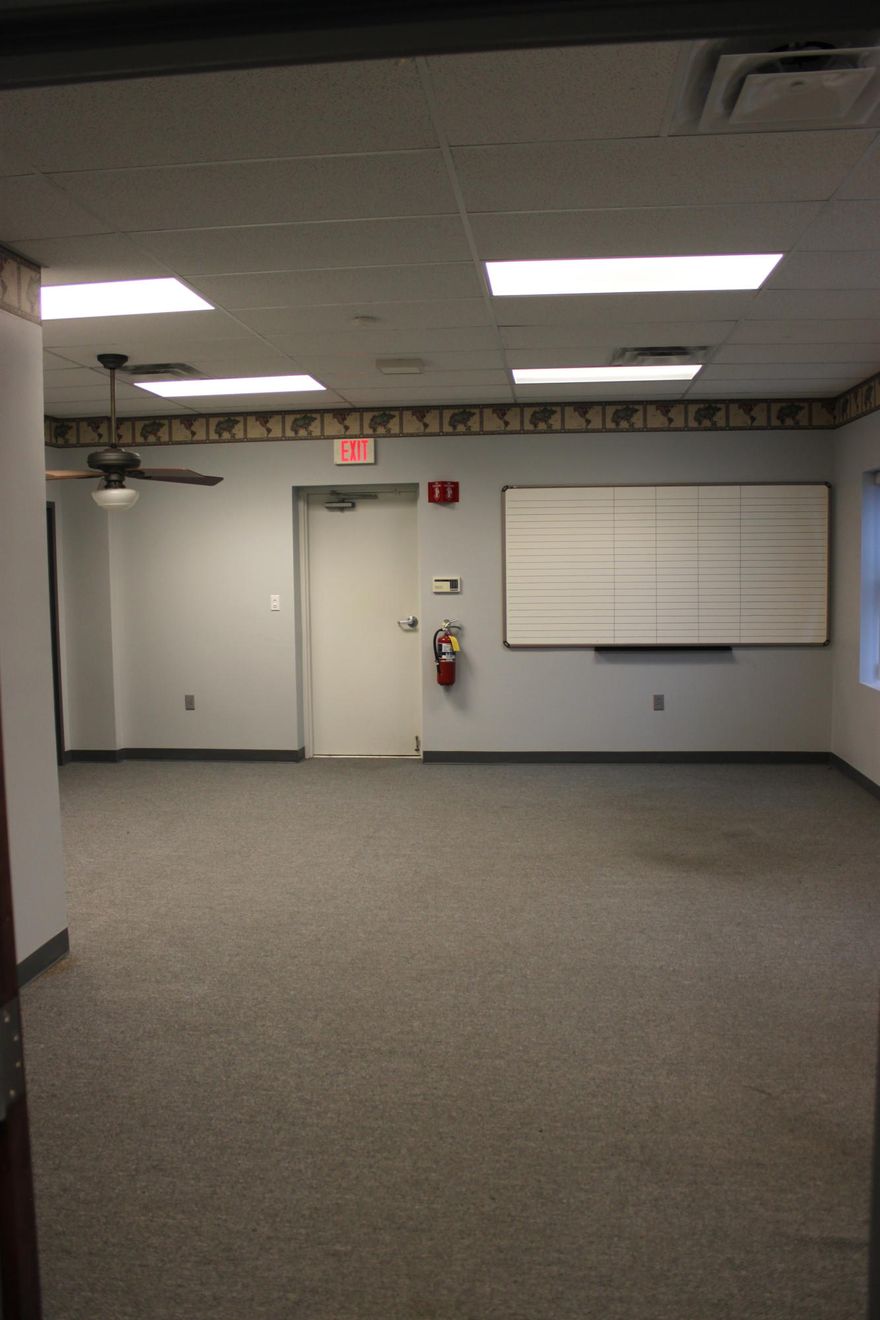 CLASS A OFFICE SPACE NEAR BOB SYKES AIRPORT AND THE CRESTVIEW INDUSTRIAL PARK. OFFICE CAN BE SUBDIVIDED.
