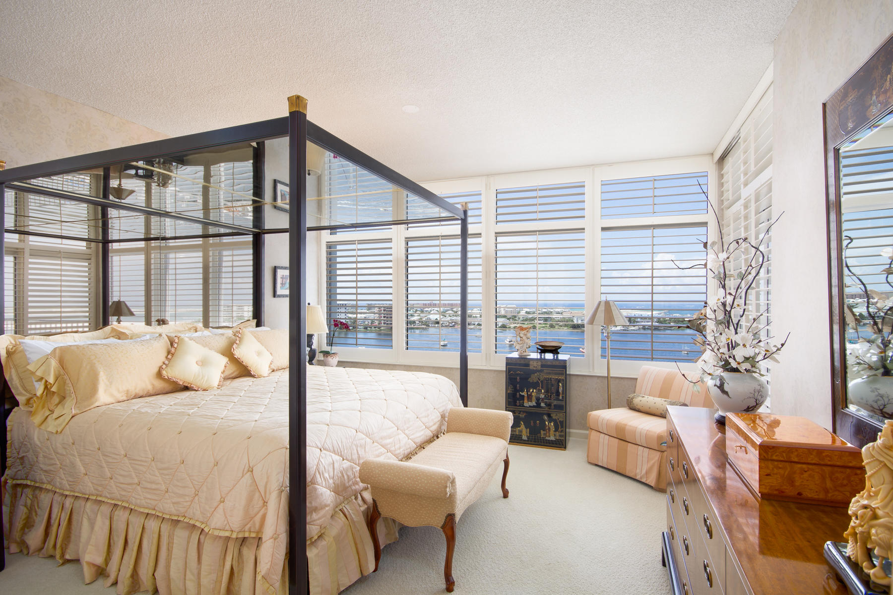 DESTIN YACHT CLUB - Residential