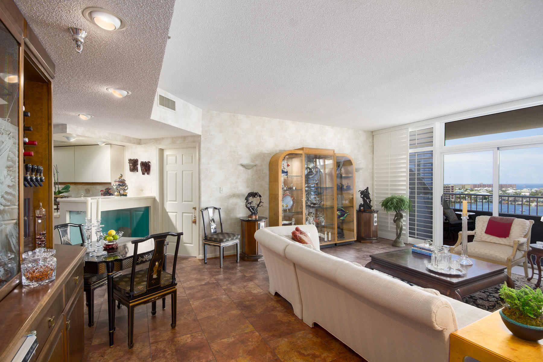 DESTIN YACHT CLUB - Residential