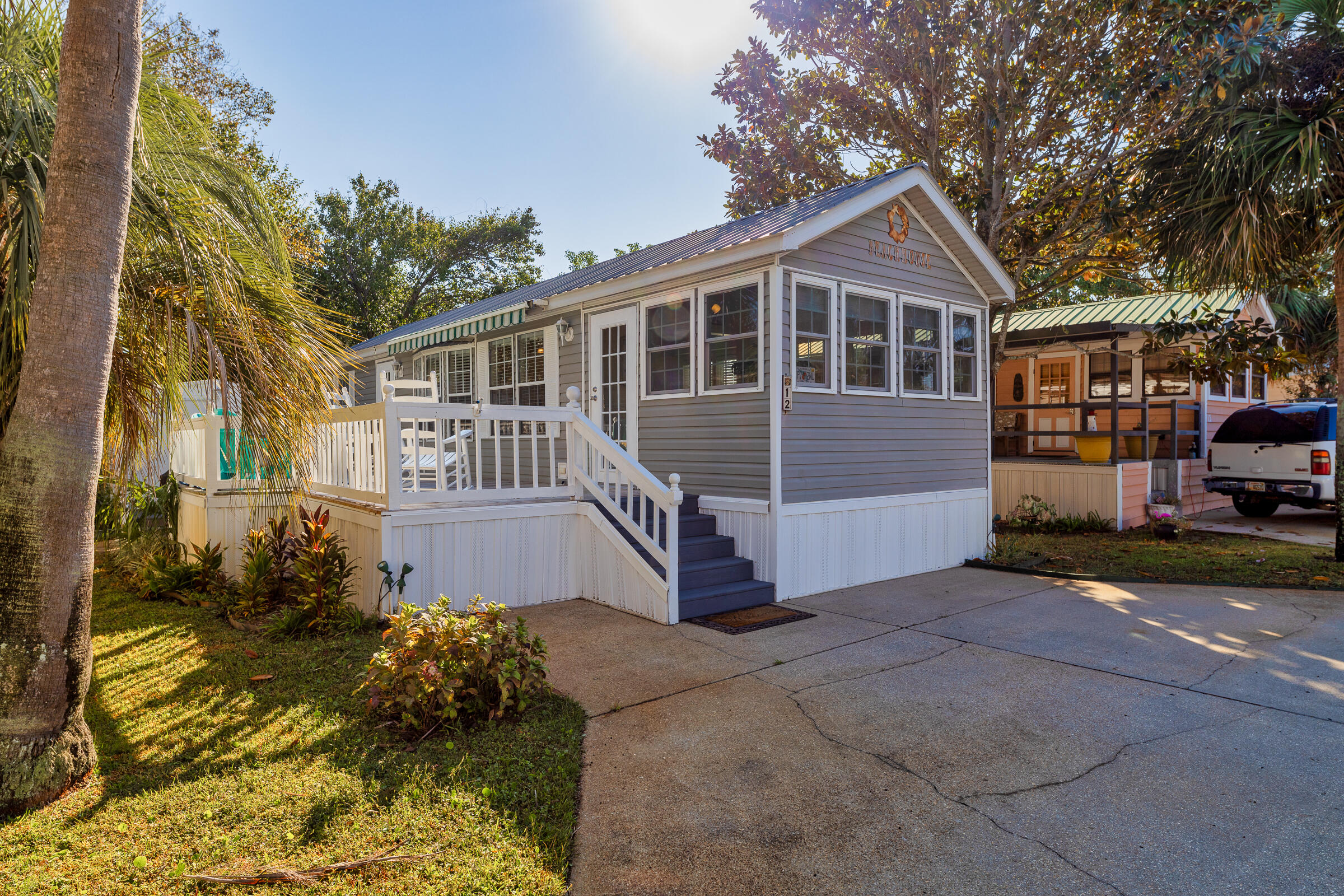 Tropical Beach Walk - Residential