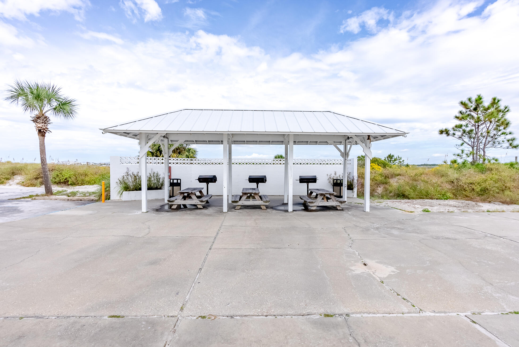 PINNACLE PORT - Residential