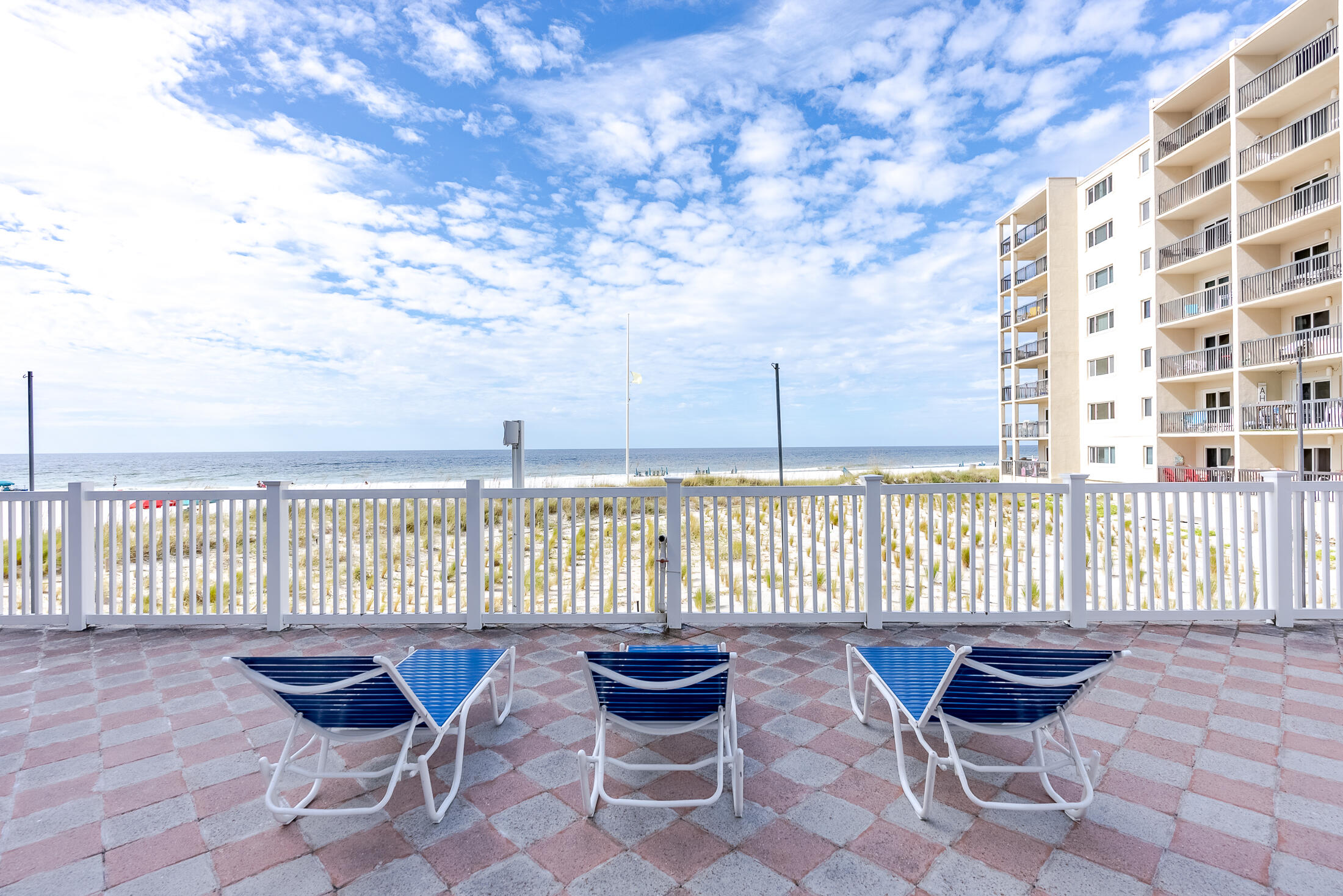 PINNACLE PORT - Residential