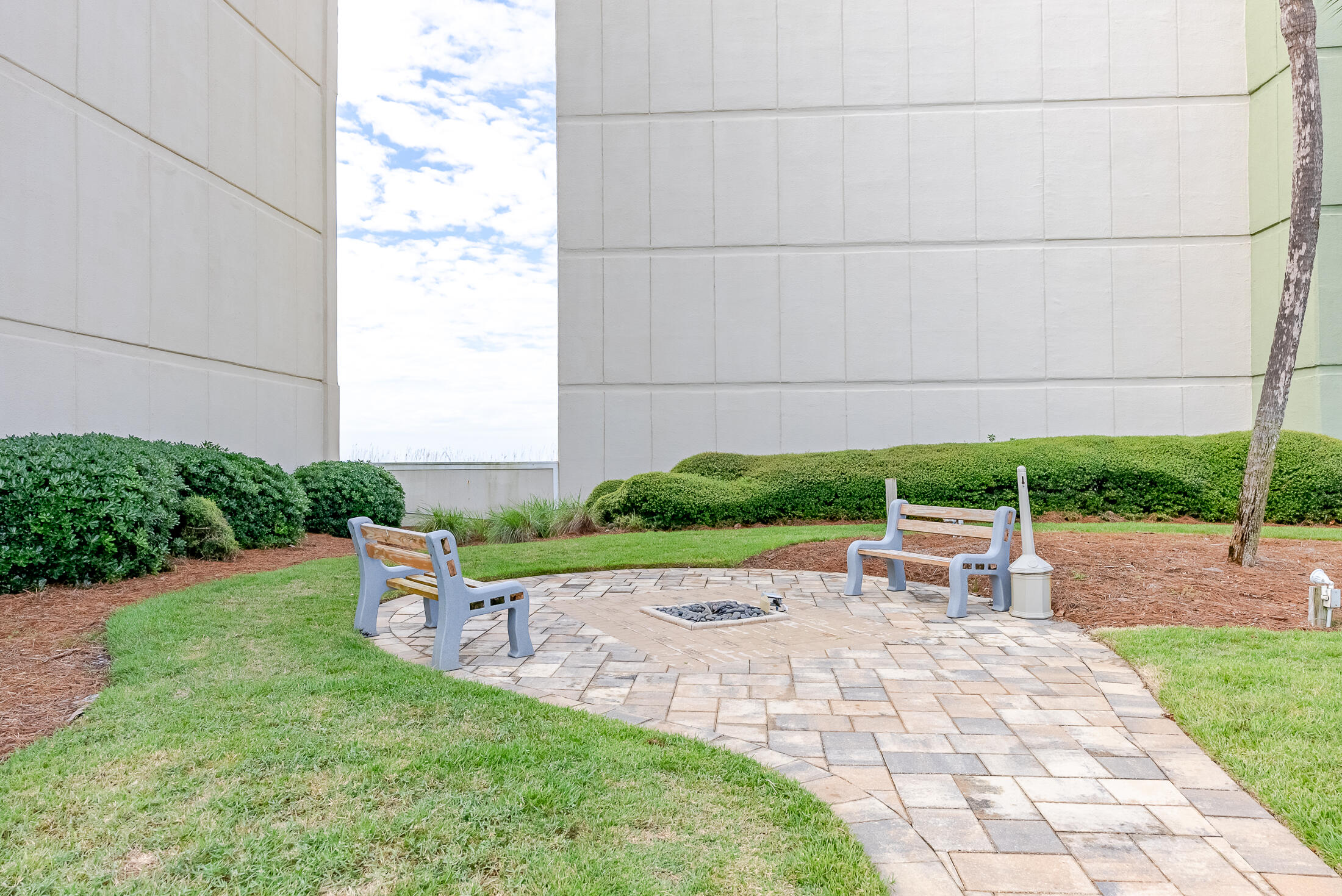 PINNACLE PORT - Residential