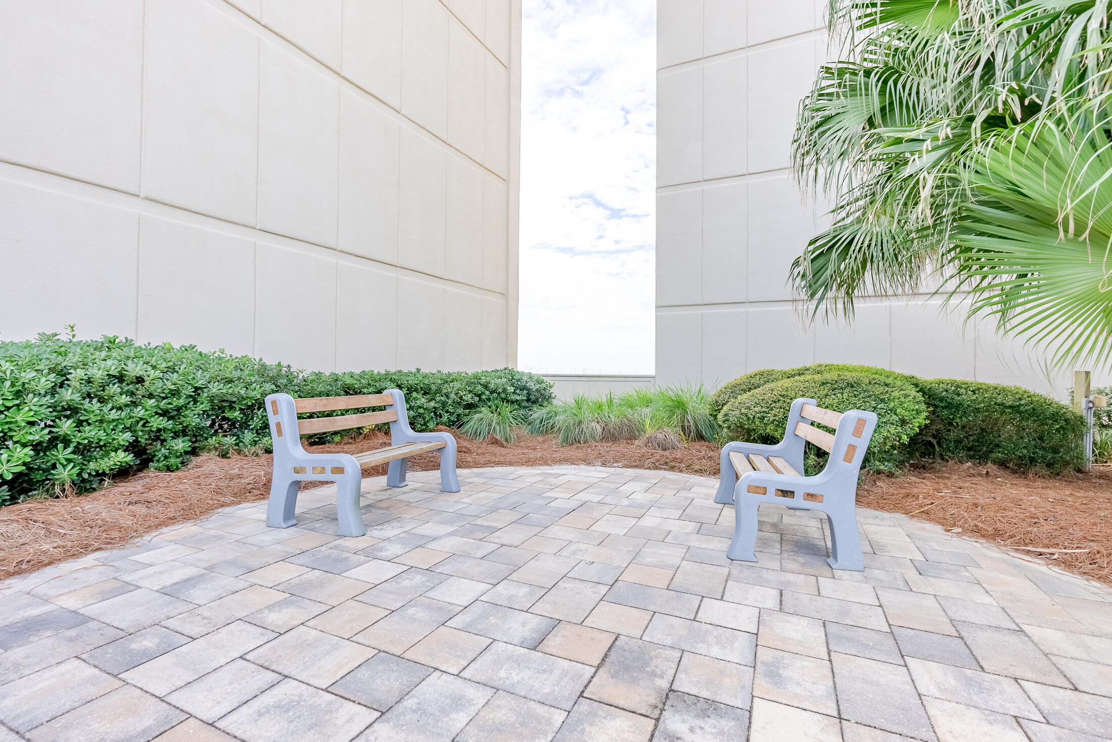 PINNACLE PORT - Residential