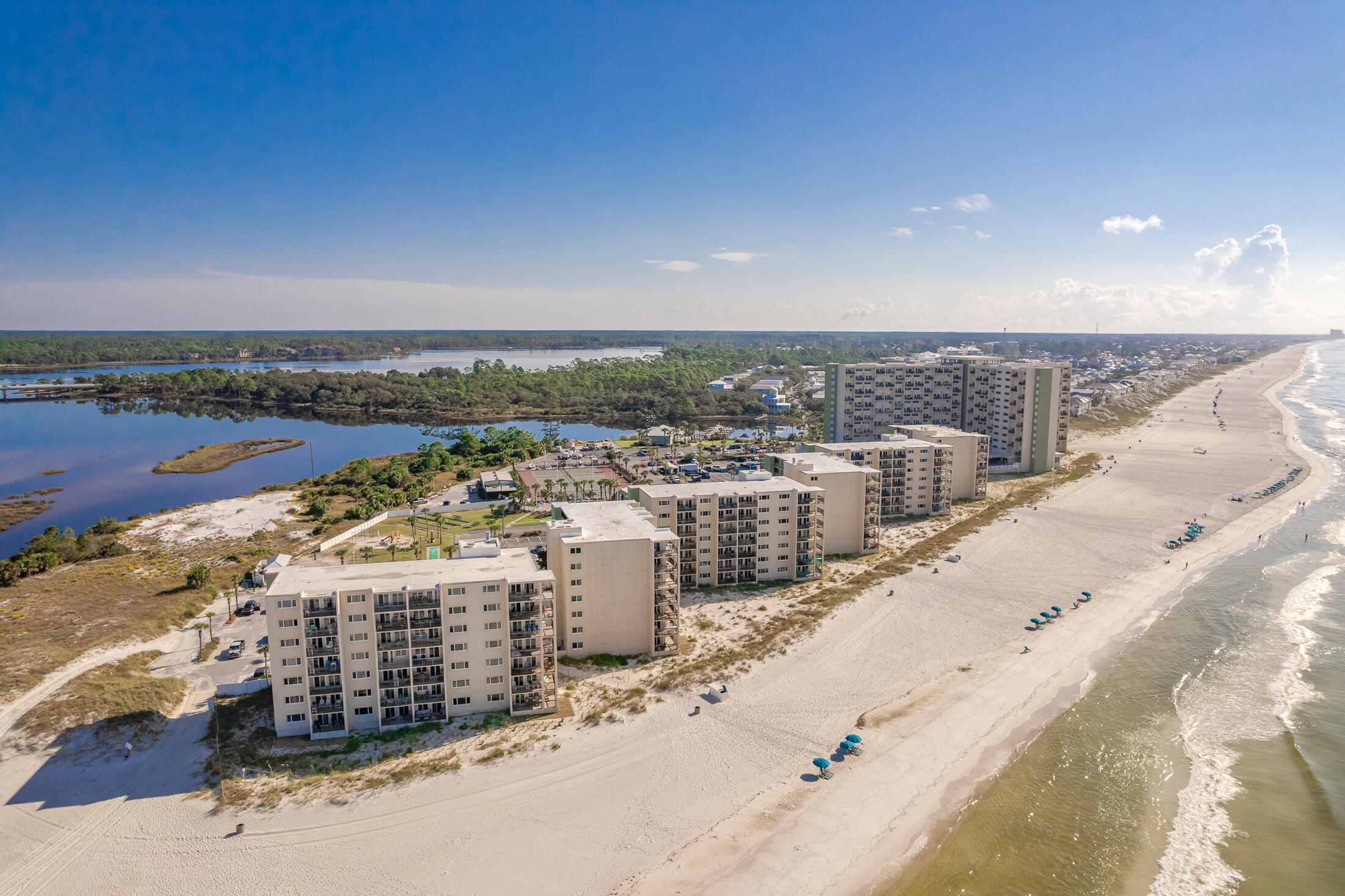 PINNACLE PORT - Residential