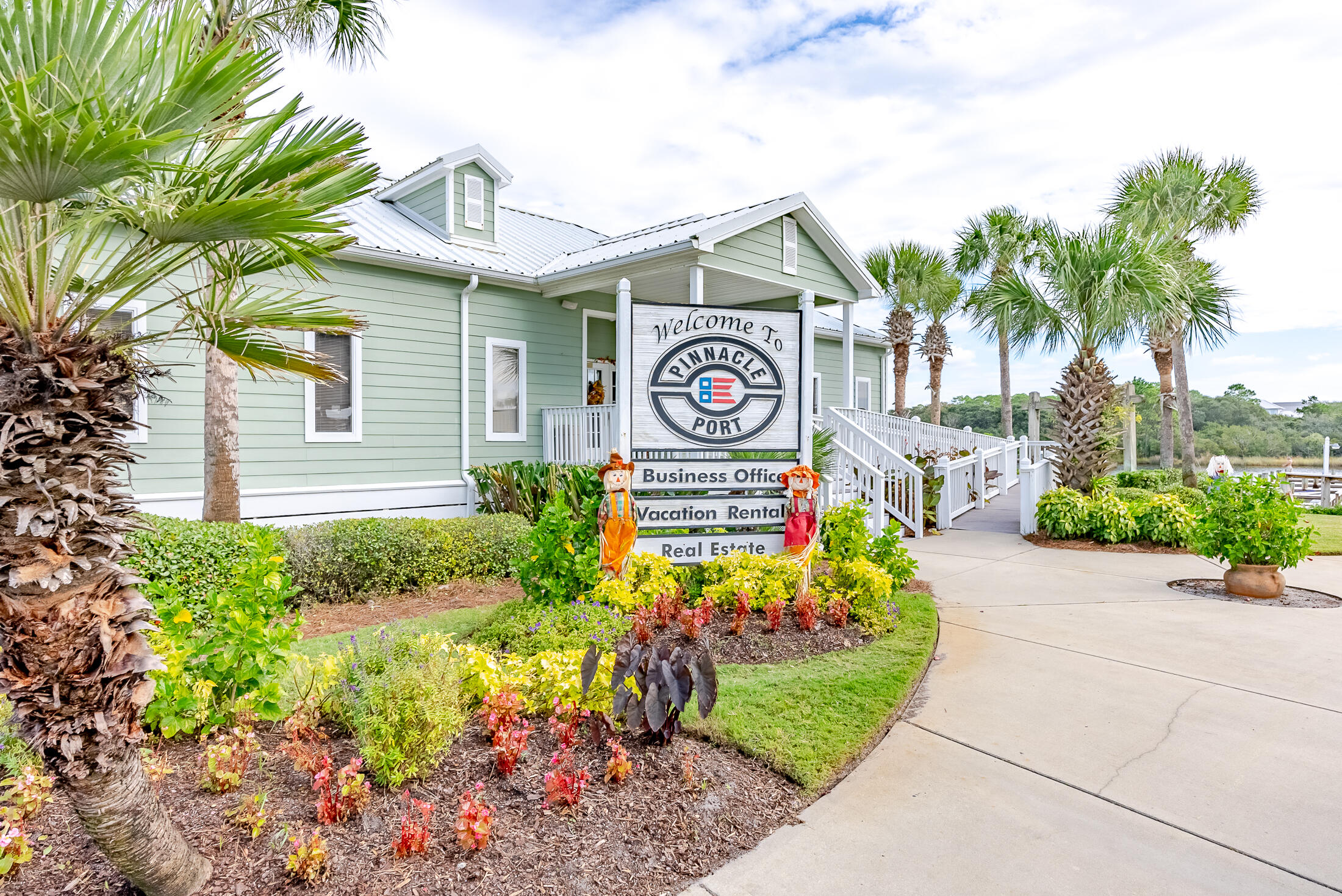 PINNACLE PORT - Residential