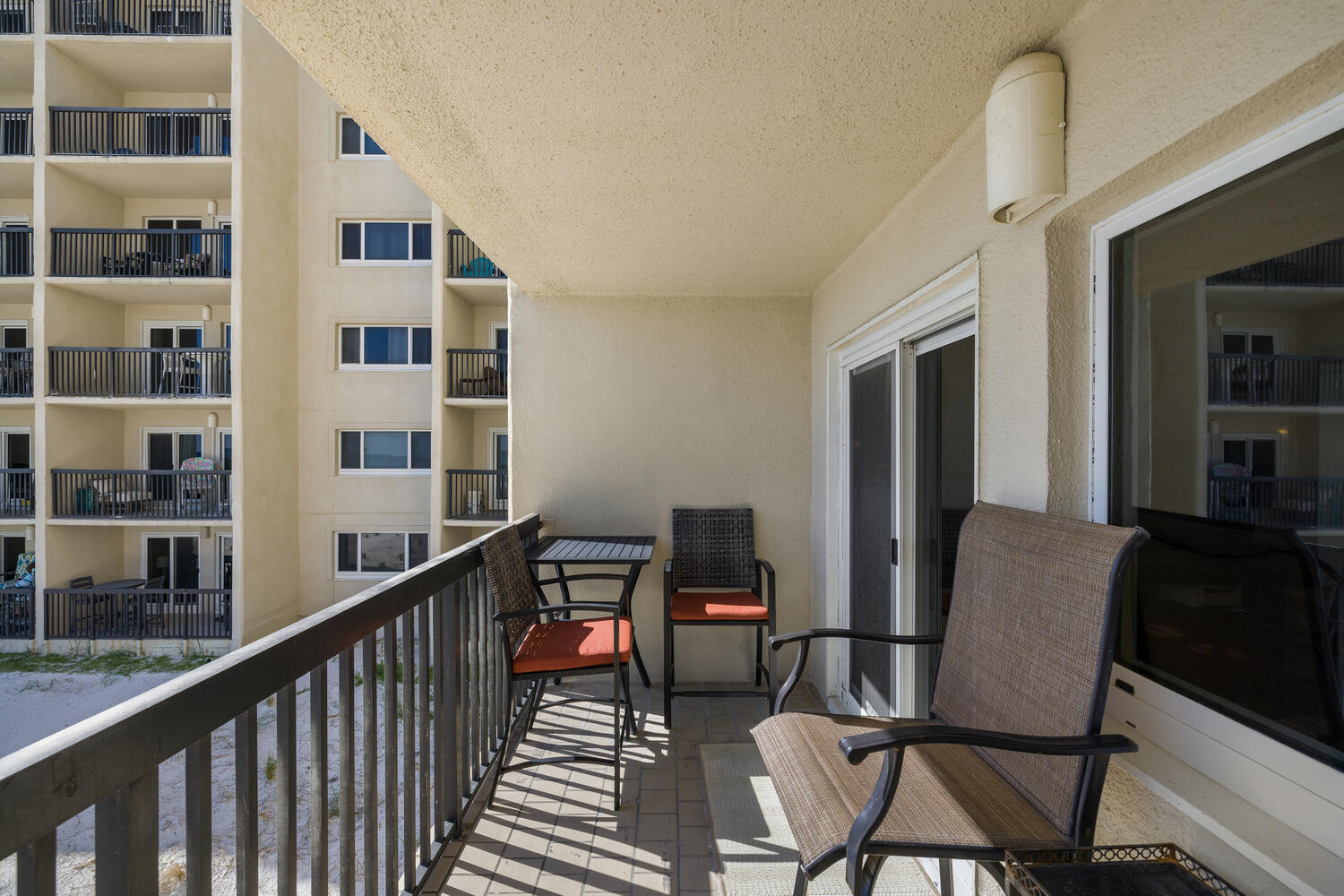 PINNACLE PORT - Residential