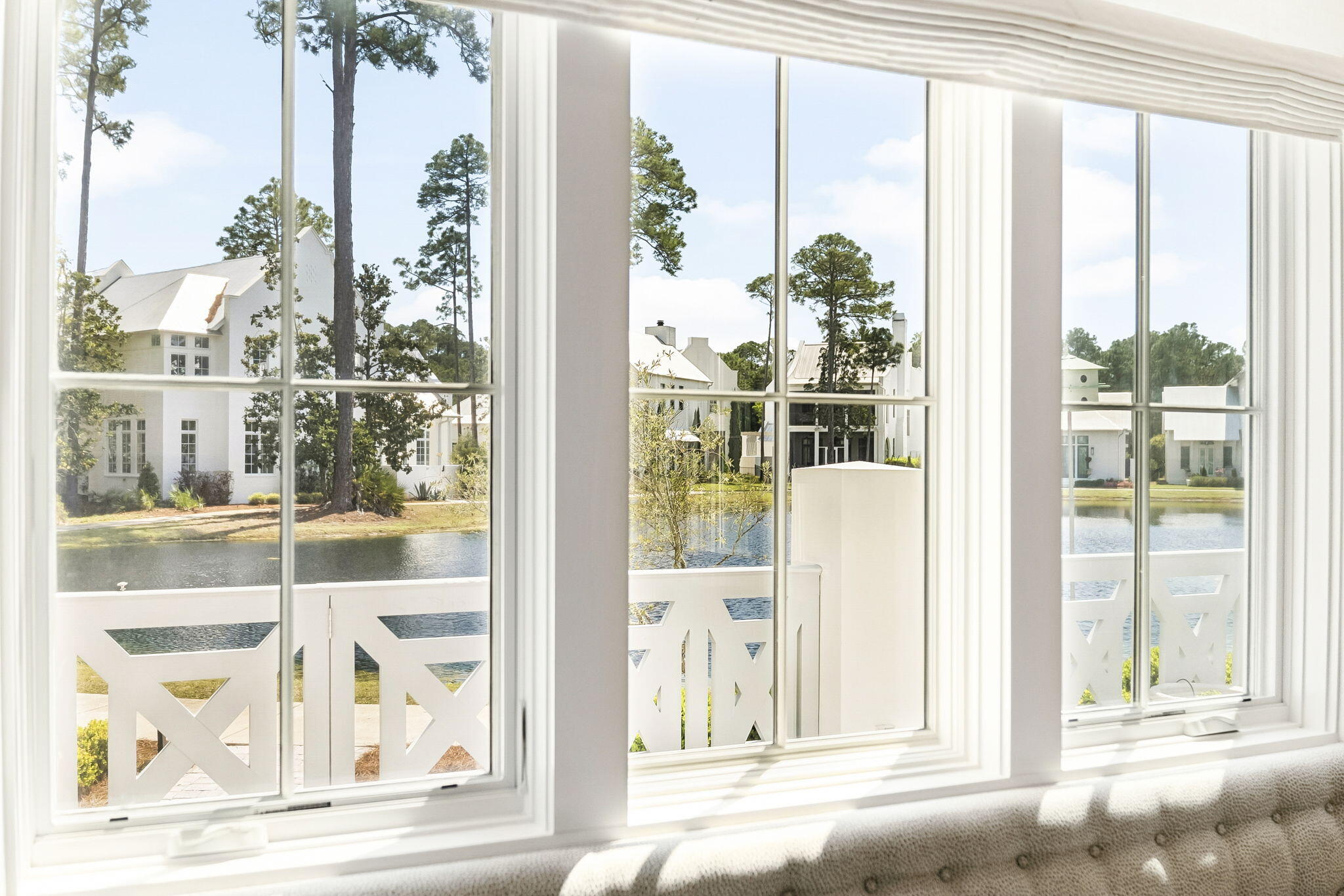 CHURCHILL OAKS - Residential