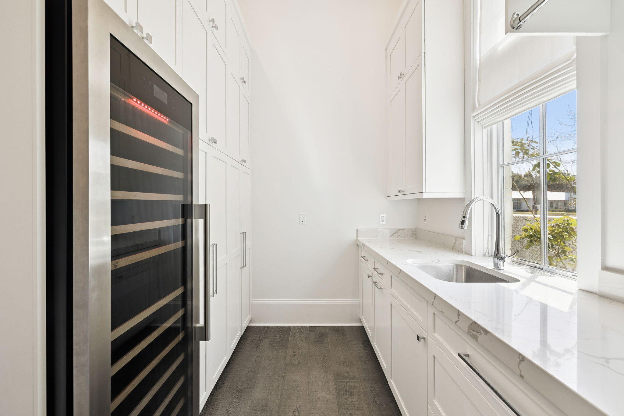 CHURCHILL OAKS - Residential