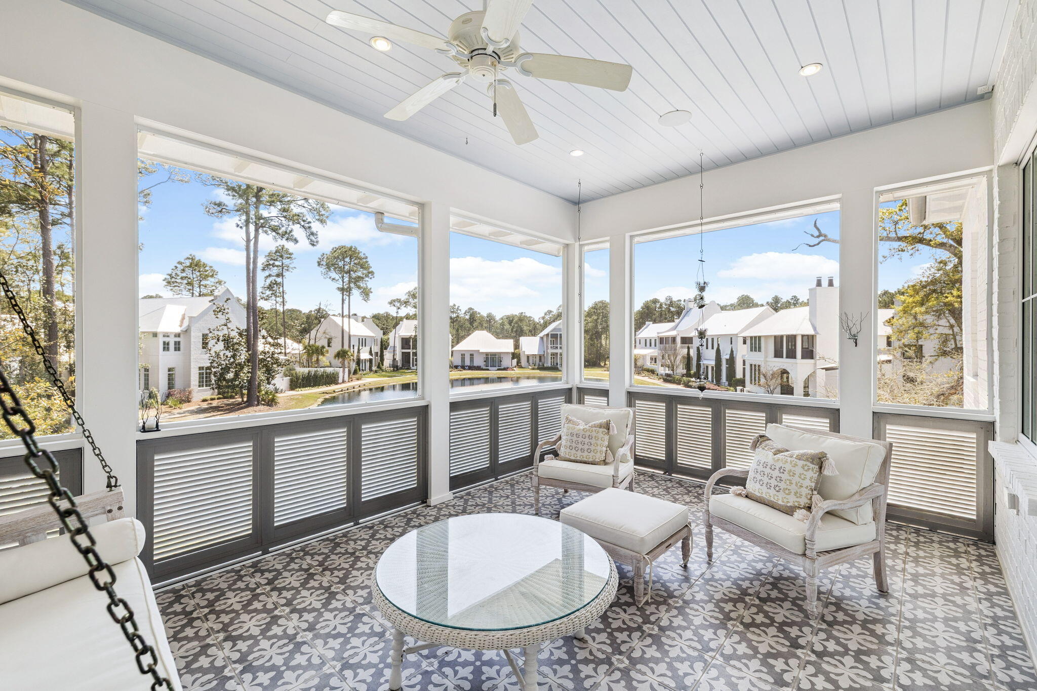 CHURCHILL OAKS - Residential