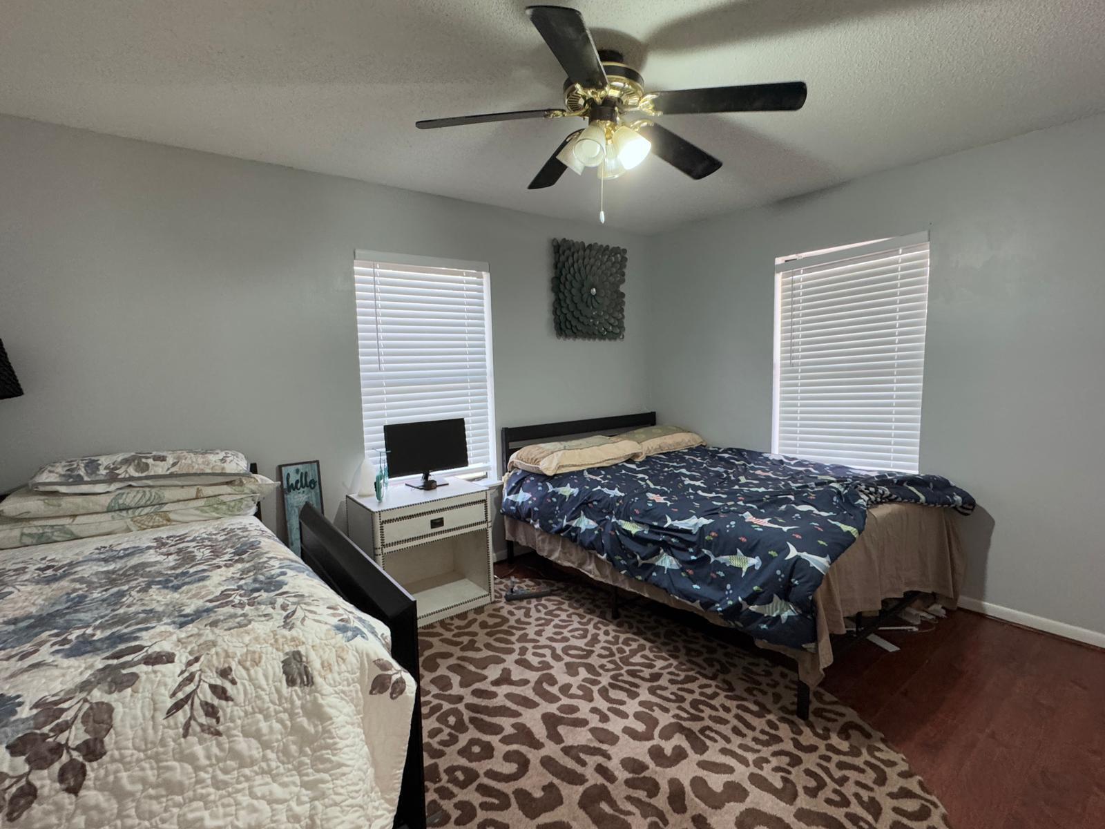 TOWN OF SANTA ROSA - Residential Lease