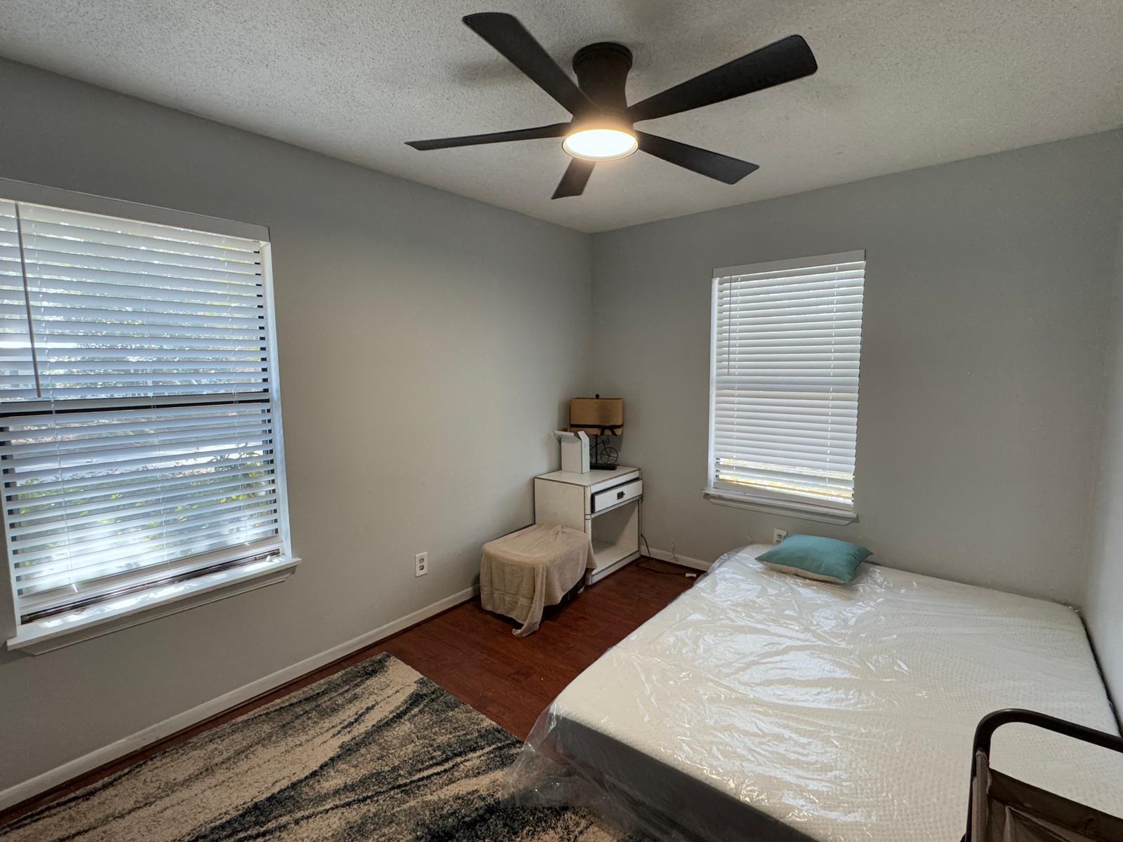 TOWN OF SANTA ROSA - Residential Lease