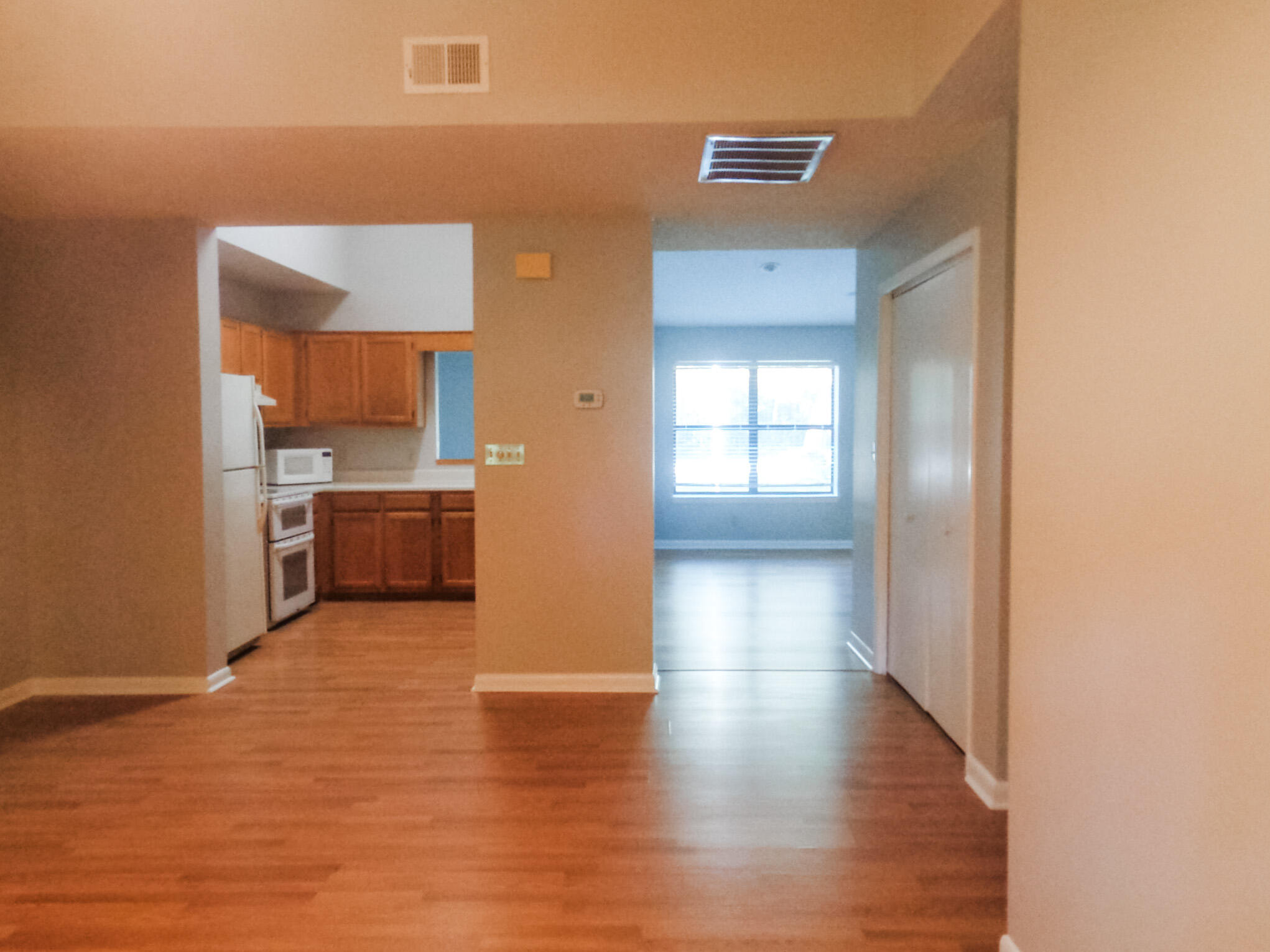 VALPARAISO PLAT 06 - Residential Lease