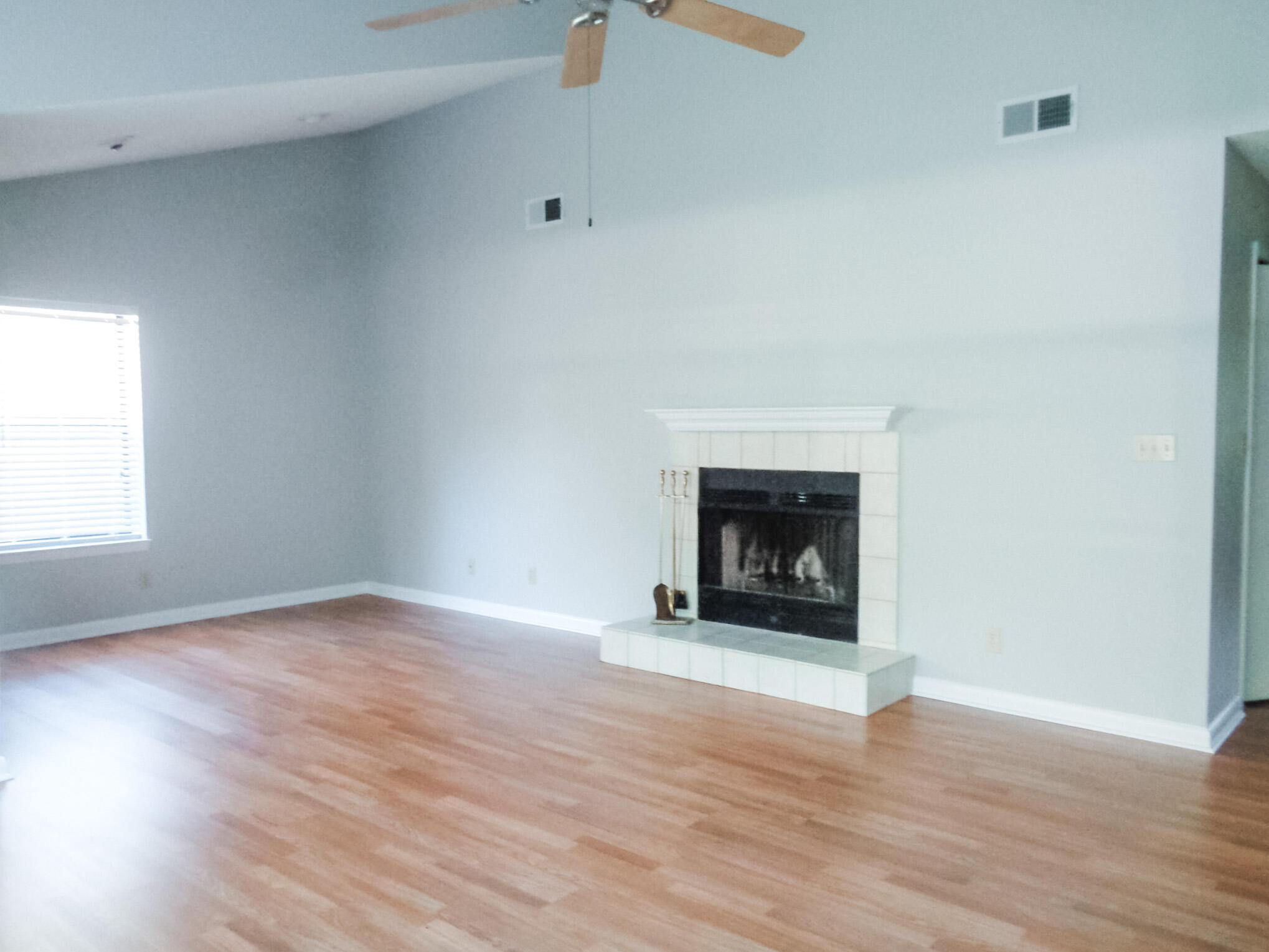 VALPARAISO PLAT 06 - Residential Lease