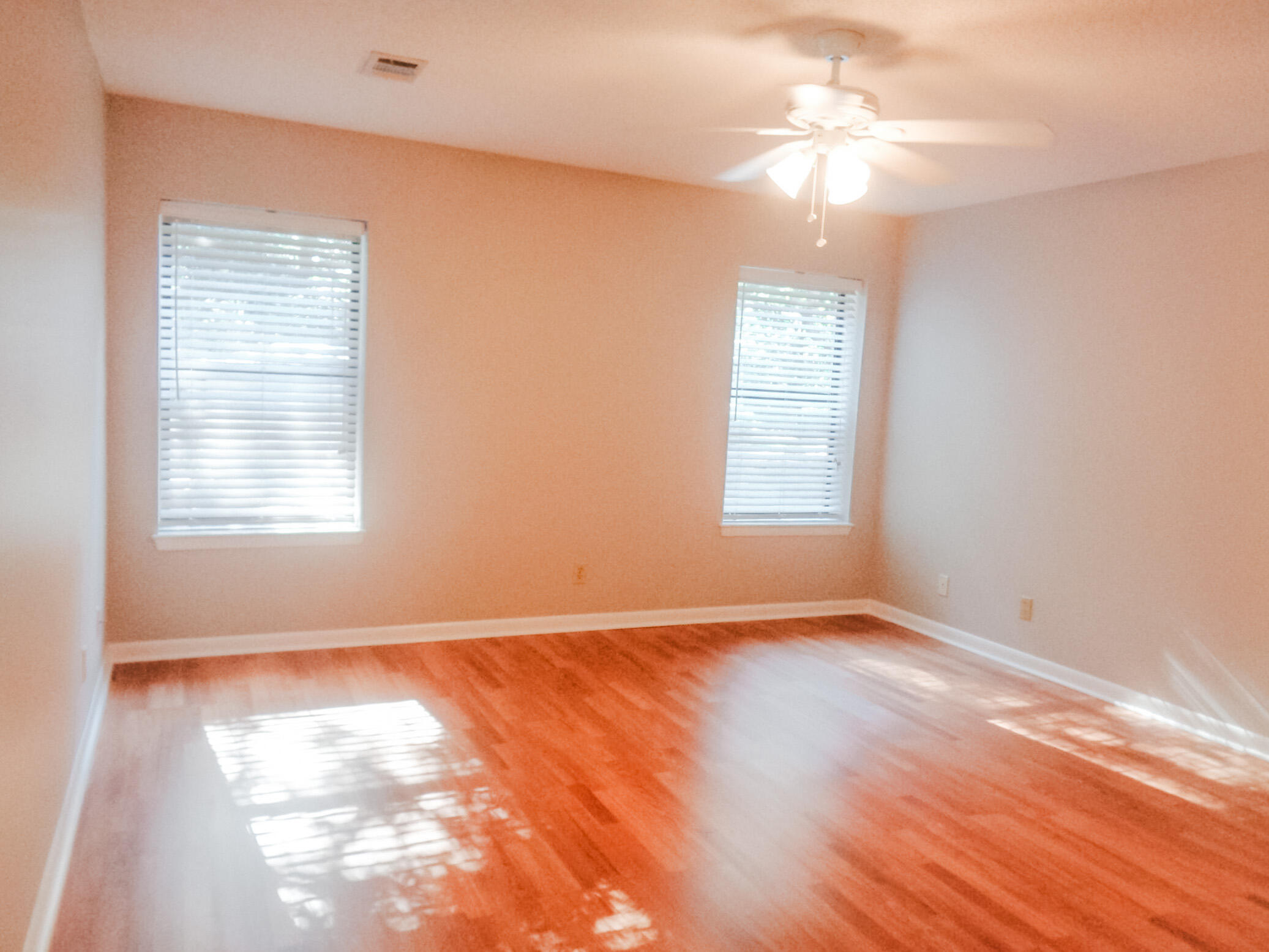 VALPARAISO PLAT 06 - Residential Lease