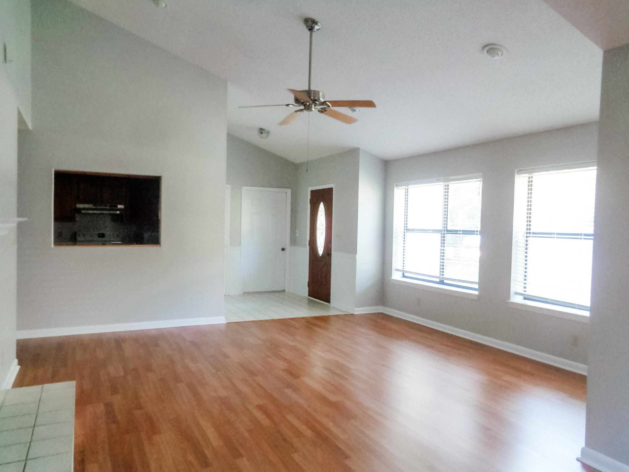 VALPARAISO PLAT 06 - Residential Lease