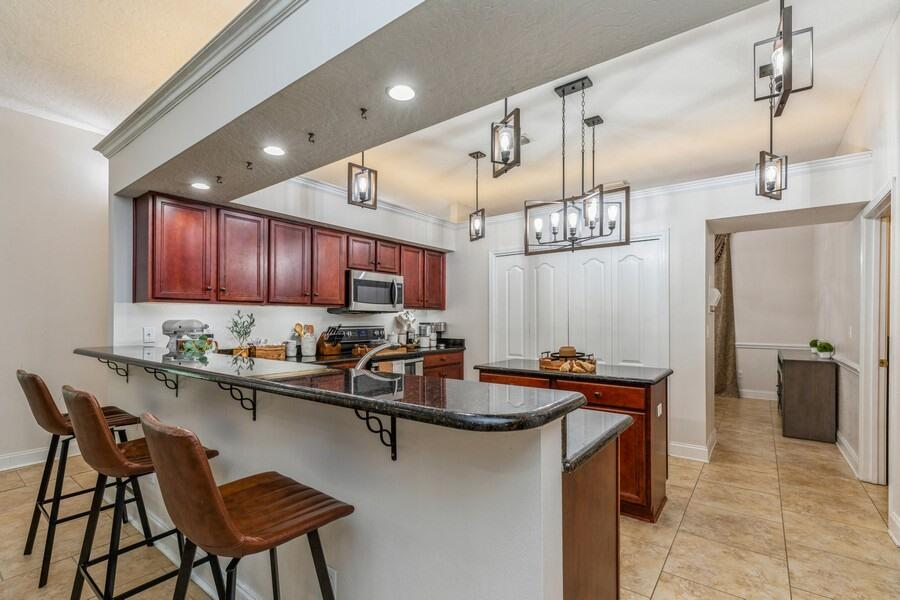 WHITS MANOR LOT 2 RES #02-159 - Residential