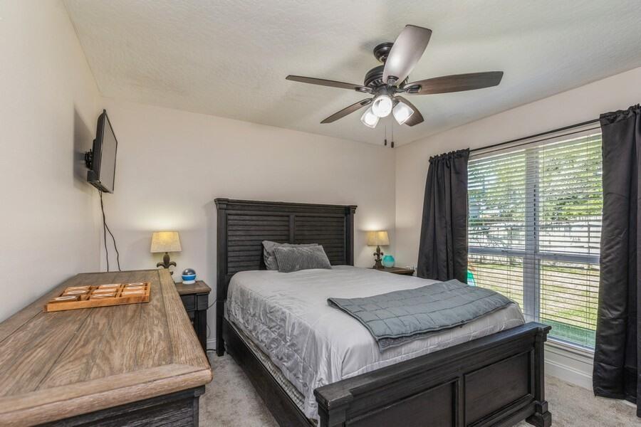 WHITS MANOR LOT 2 RES #02-159 - Residential