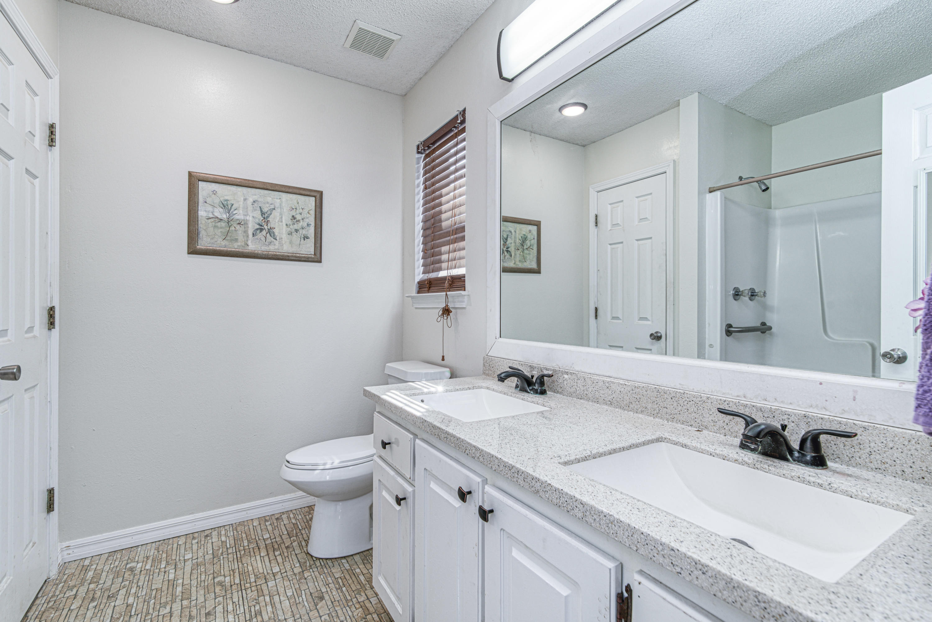 NAVARRE S/D 1ST ADDN - Residential