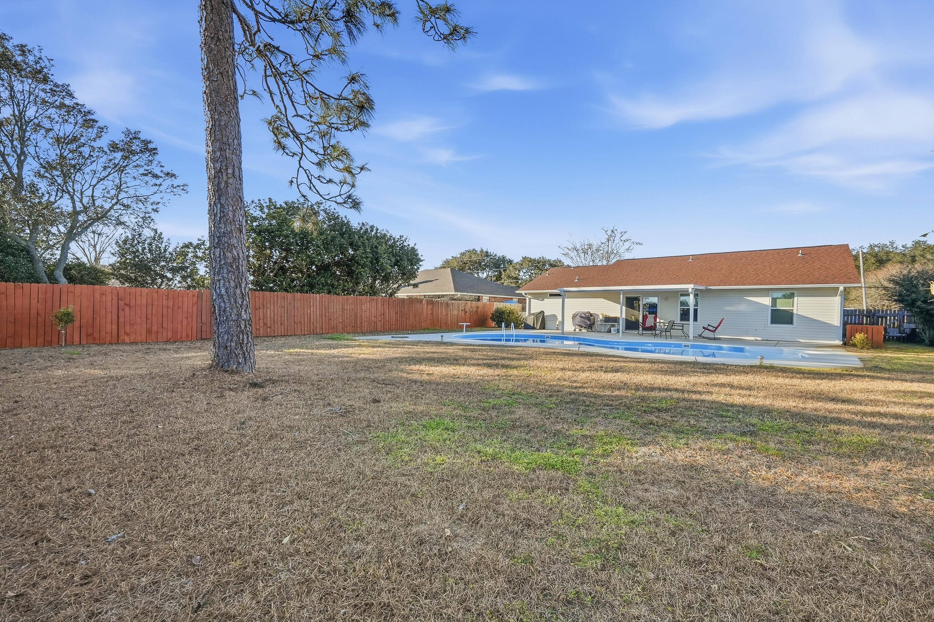 ROSS CROSSING - Residential