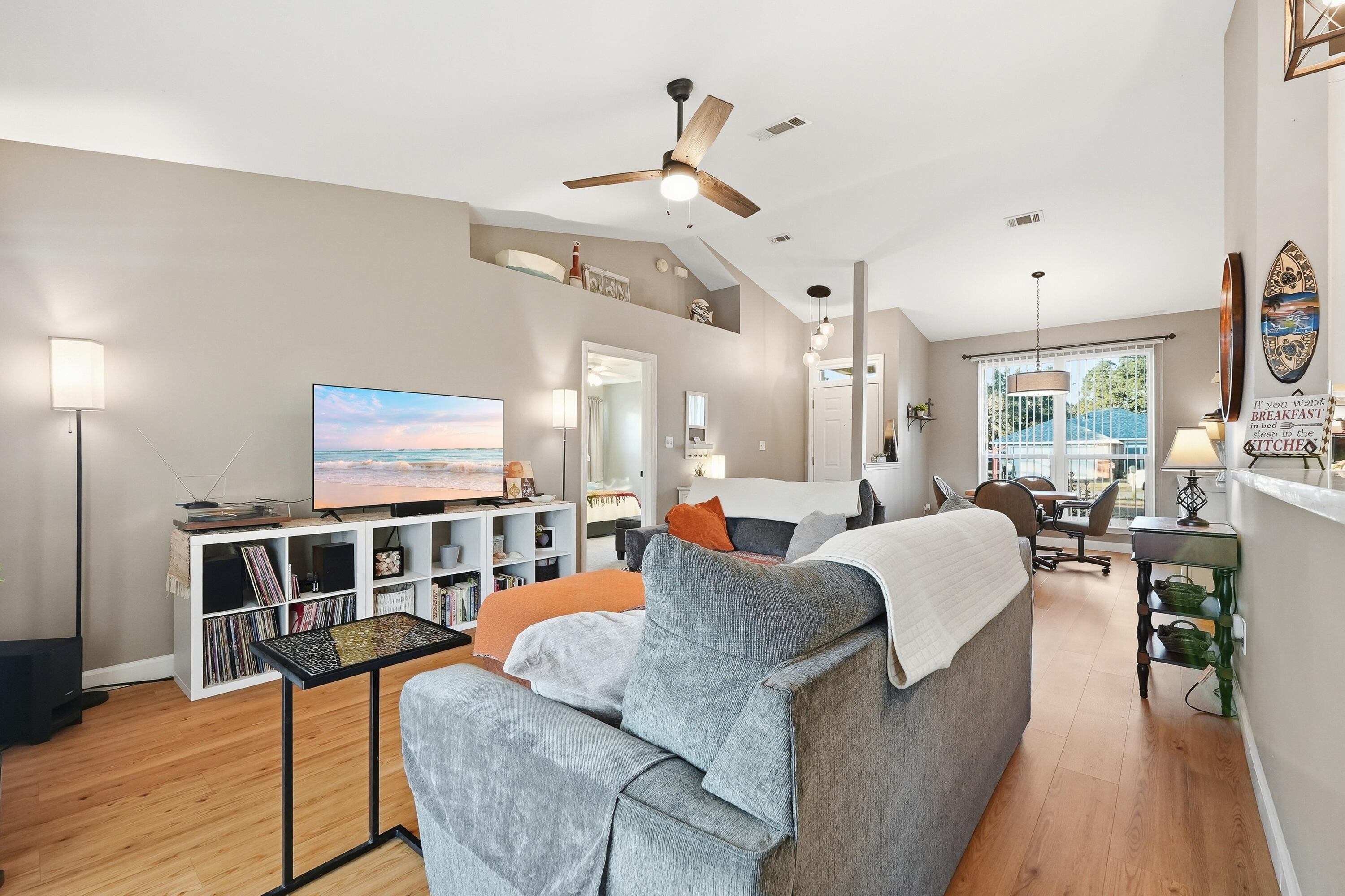 ROSS CROSSING - Residential