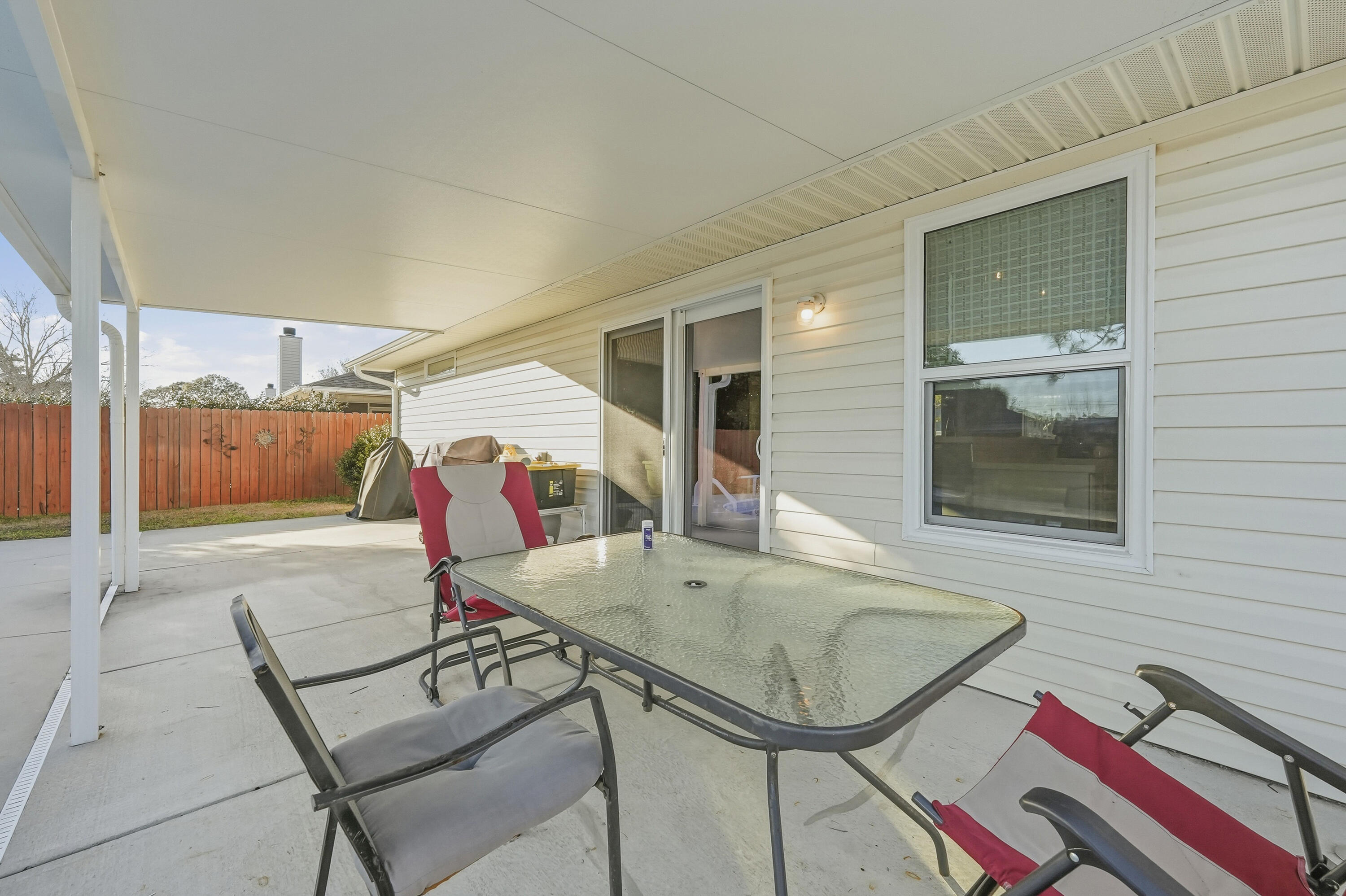 ROSS CROSSING - Residential