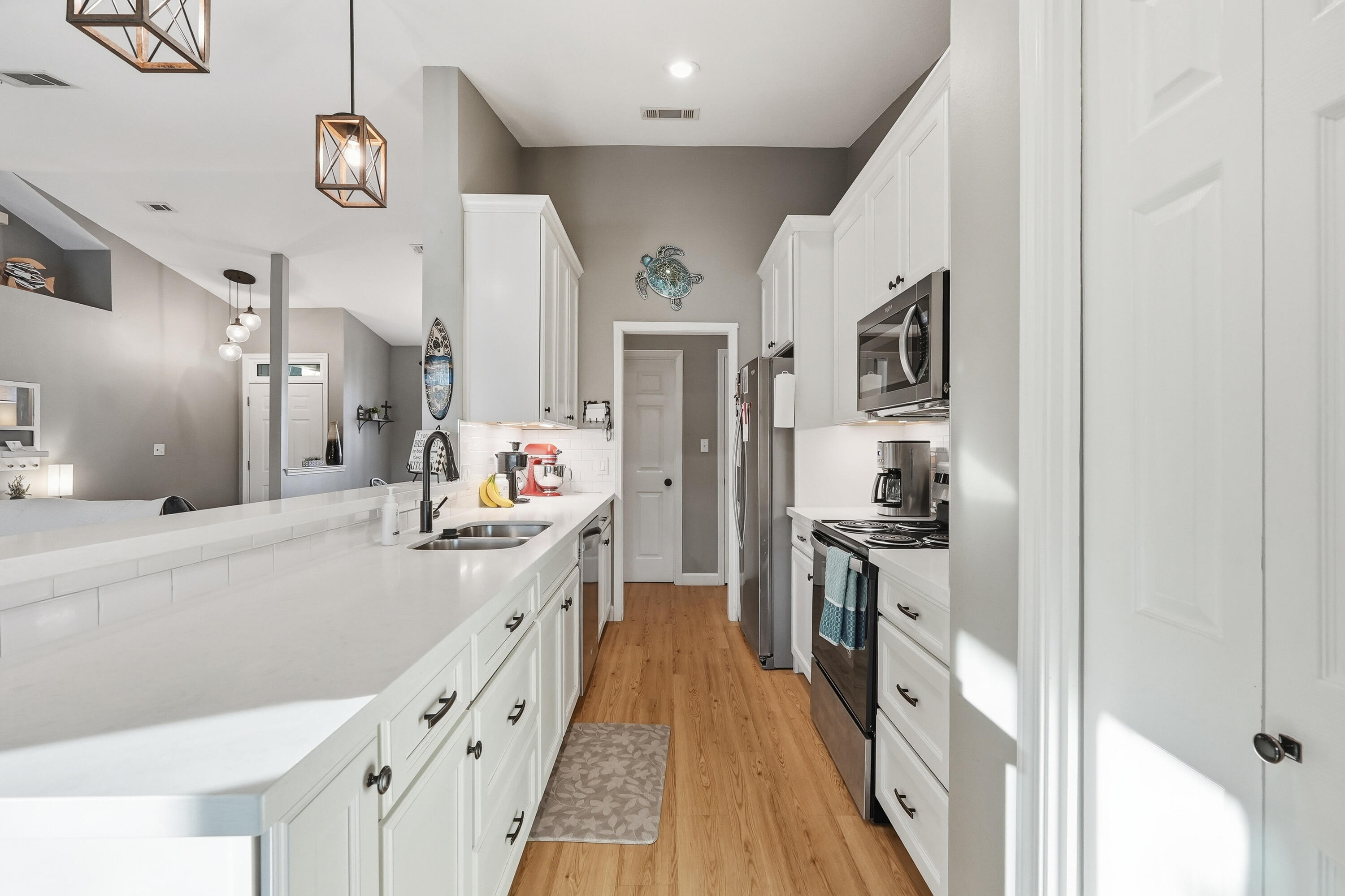 ROSS CROSSING - Residential