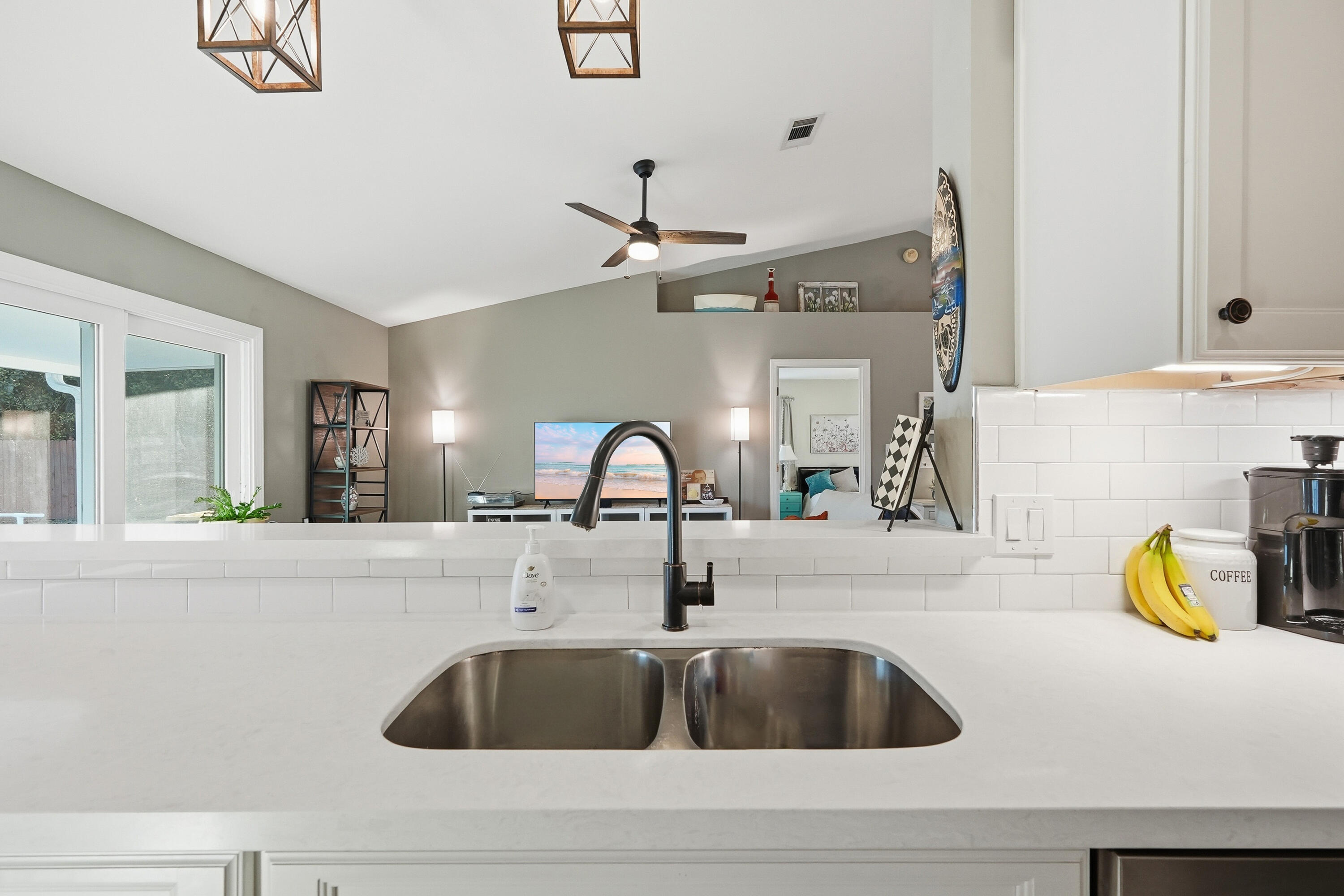 ROSS CROSSING - Residential