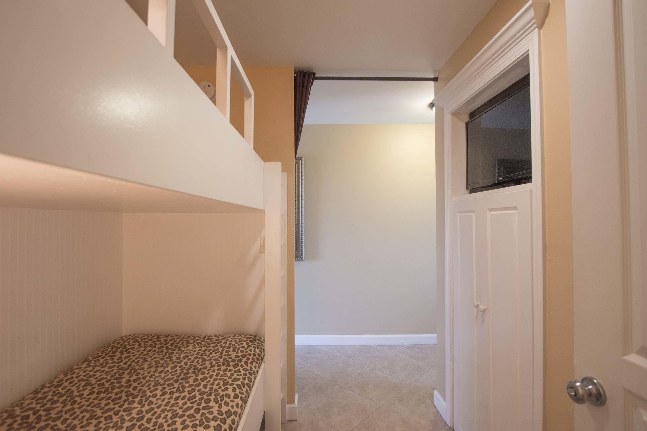 BEACH RESORT - Residential