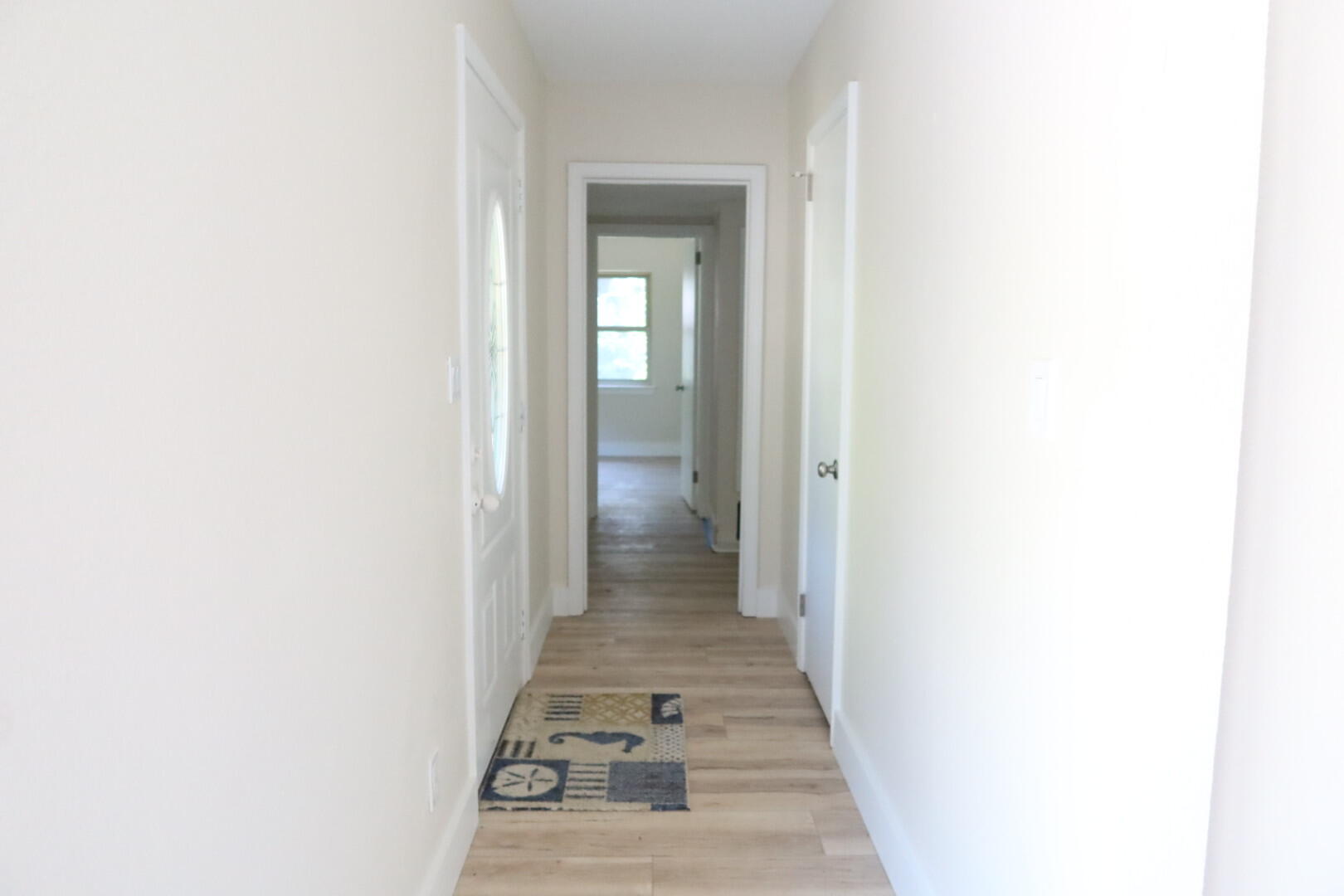 ELLIOTTS POINT 7TH ADDN - Residential