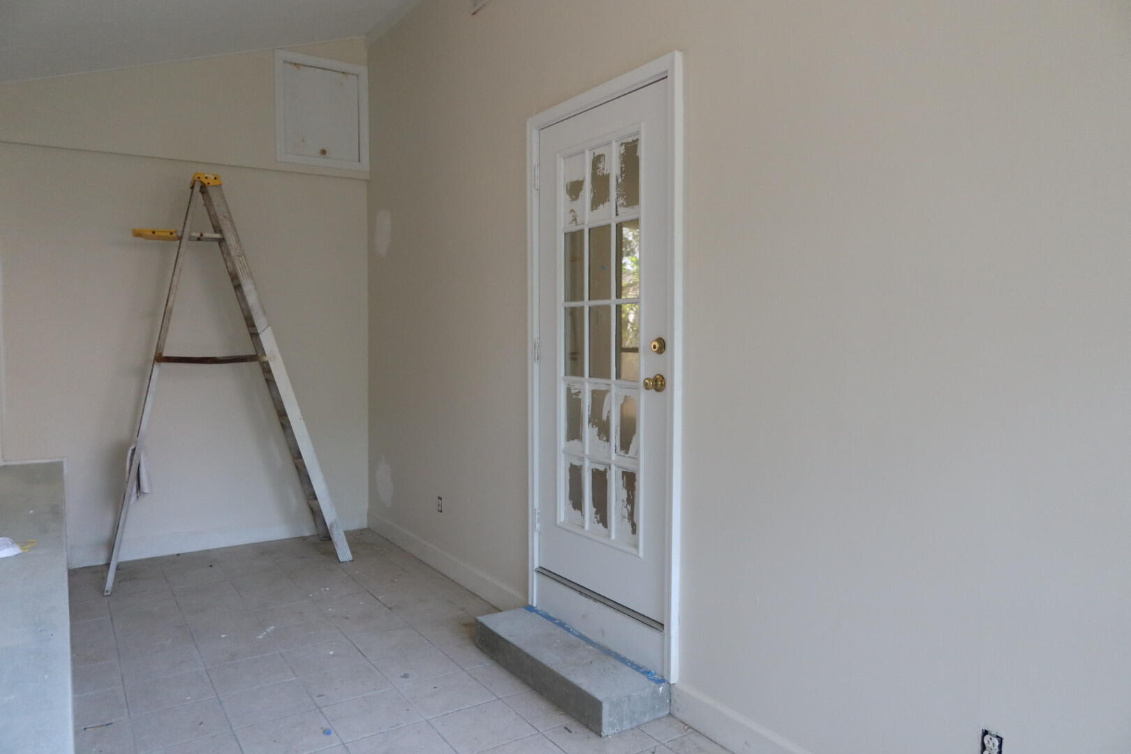ELLIOTTS POINT 7TH ADDN - Residential