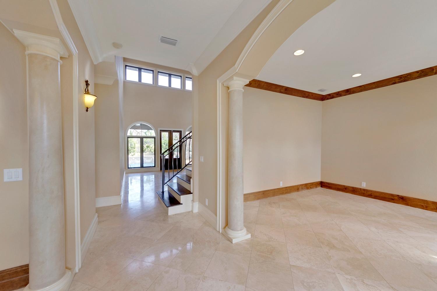 BURNT PINE - Residential