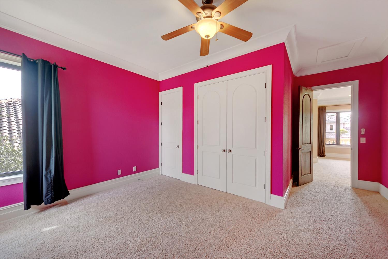 BURNT PINE - Residential