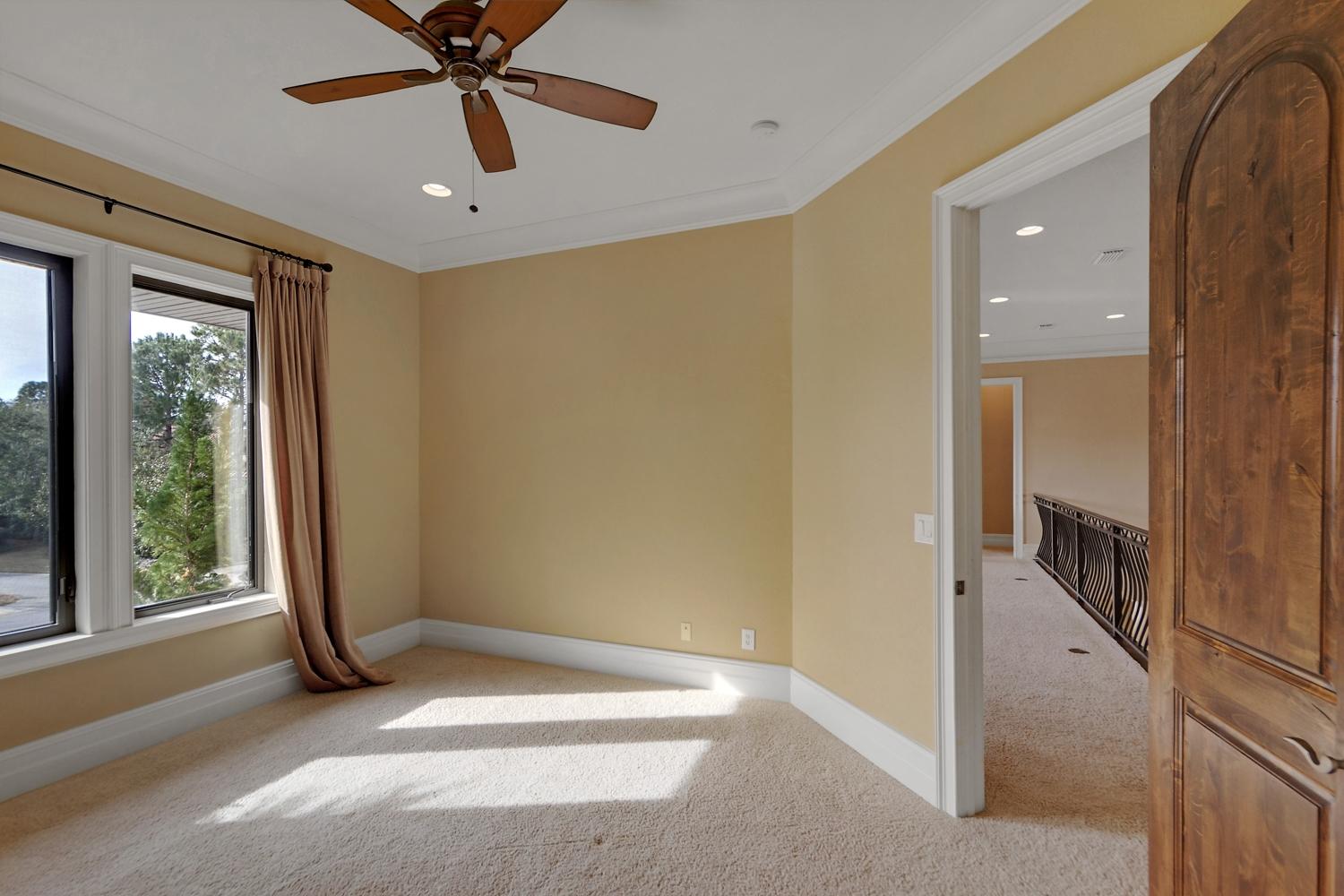 BURNT PINE - Residential