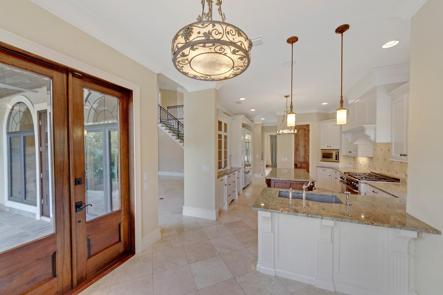 BURNT PINE - Residential