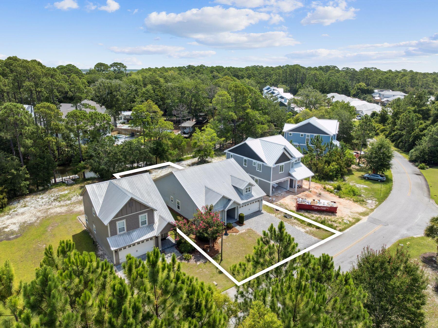 EAGLE BAY - Residential