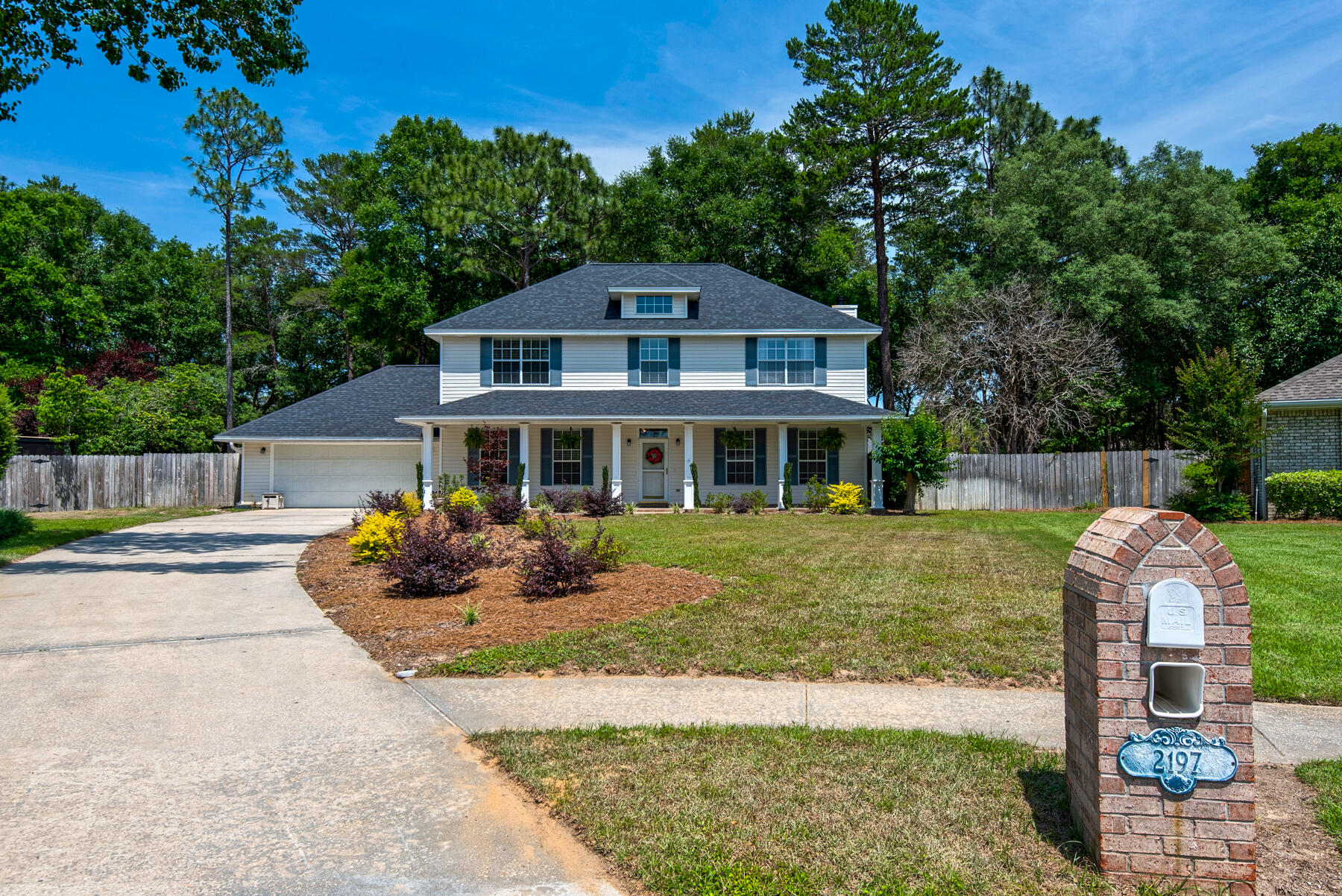 ROCKY BAYOU COUNTRY CLUB ESTATES 8 - Residential