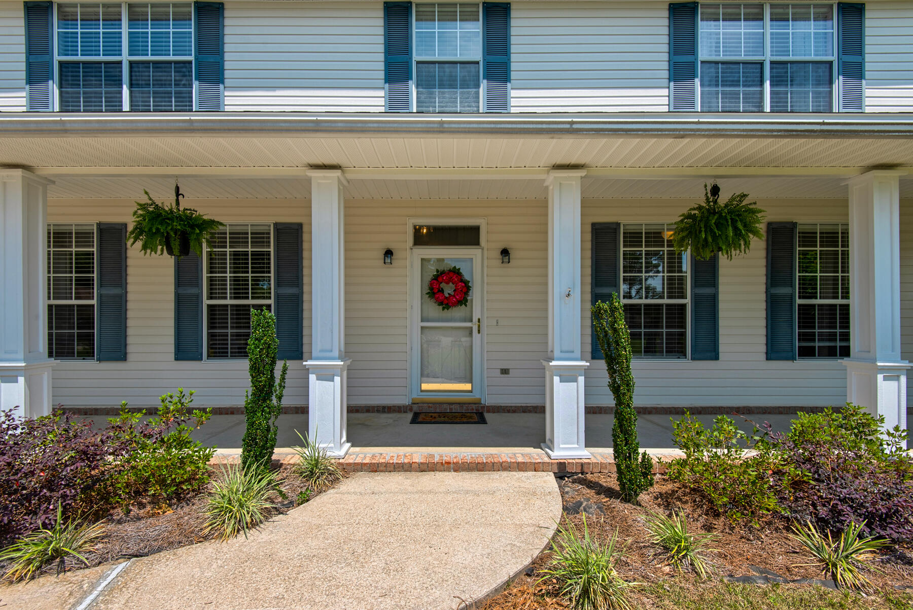 ROCKY BAYOU COUNTRY CLUB ESTATES 8 - Residential