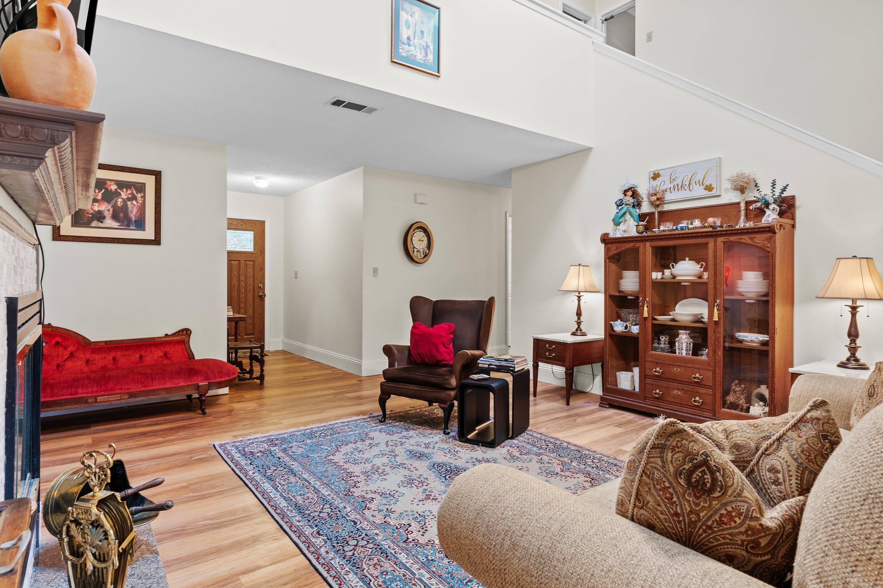 PARKWOOD COURT AT BLUEWATER BAY - Residential