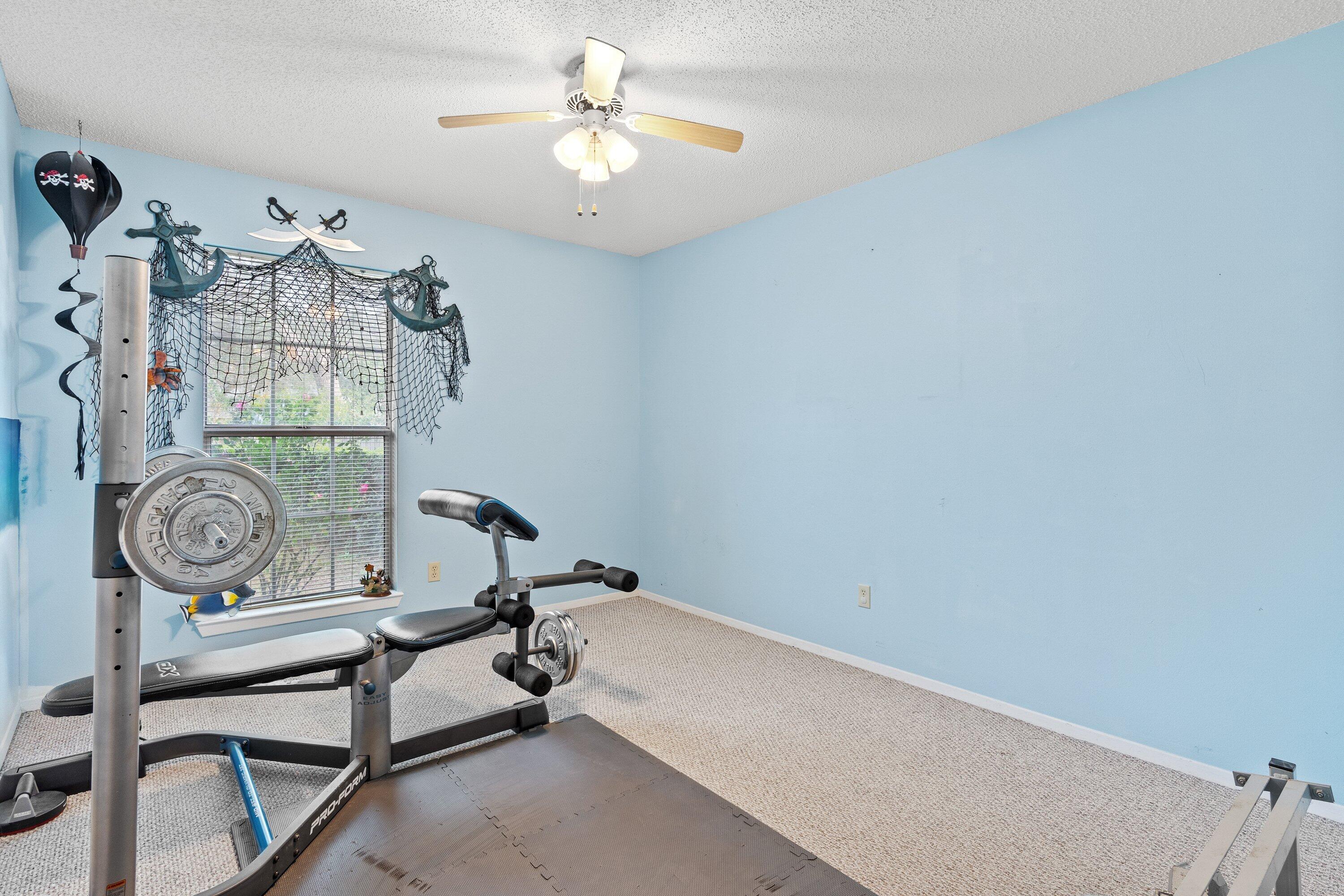 PARKWOOD COURT AT BLUEWATER BAY - Residential