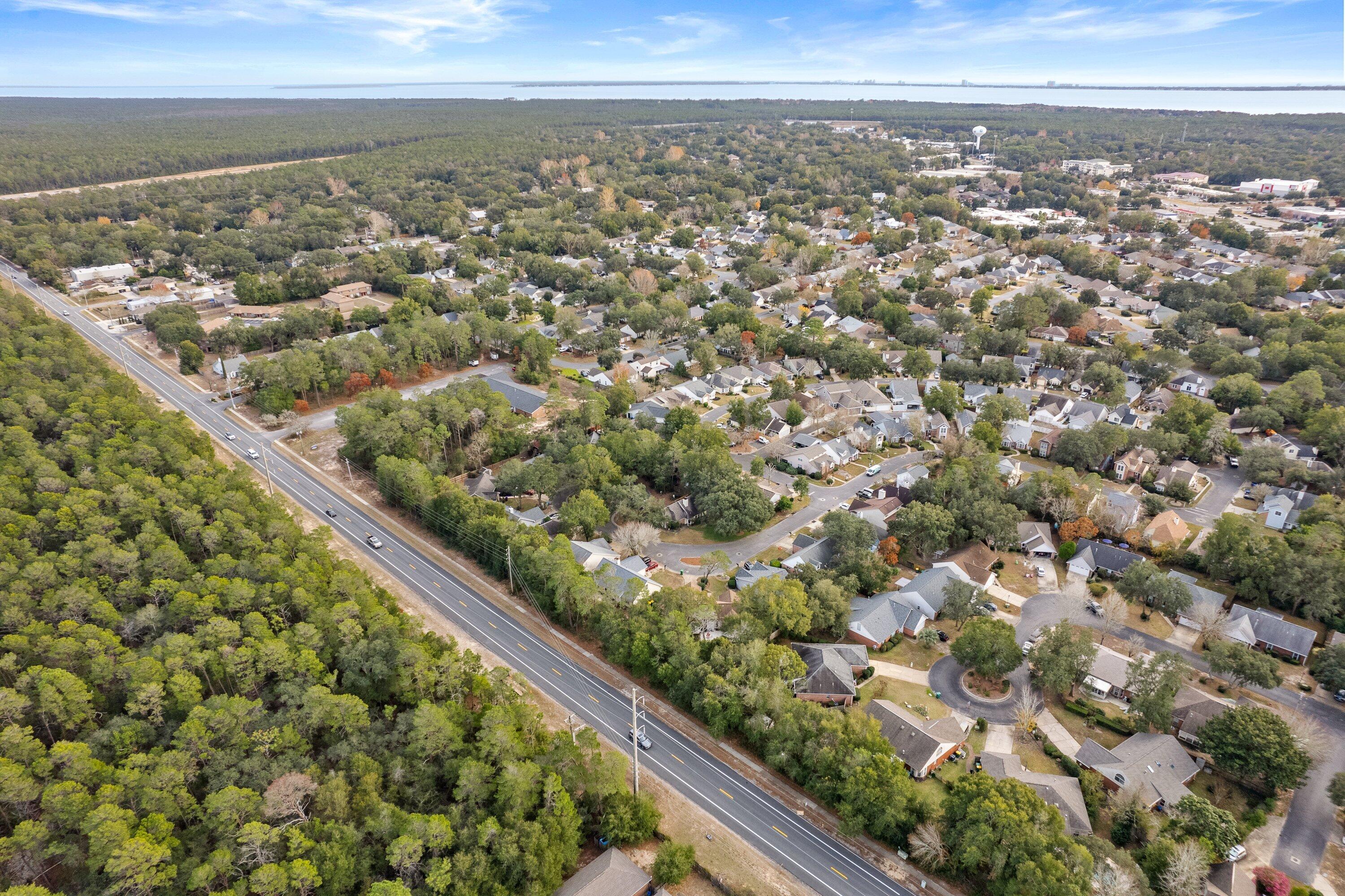 PARKWOOD COURT AT BLUEWATER BAY - Residential
