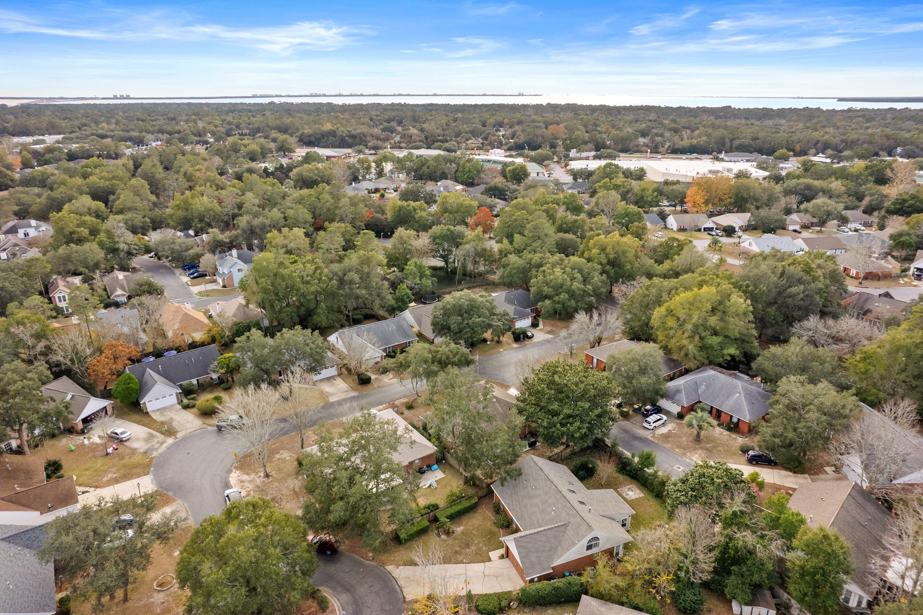 PARKWOOD COURT AT BLUEWATER BAY - Residential